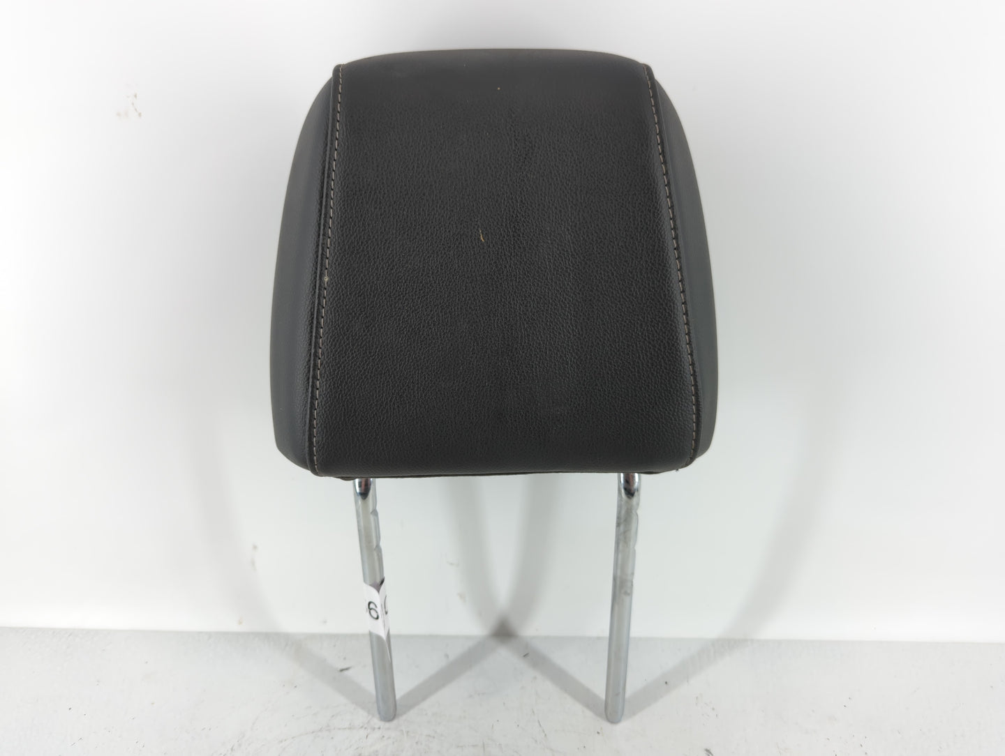 2013 Ford Escape Headrest Head Rest Front Driver Passenger Seat Black - Oemusedautoparts1.com
