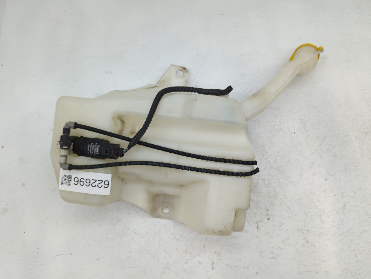 2013-2014 Ford Escape Windshield Washer Fluid Reservoir Bottle 622696 - Oemusedautoparts1.com