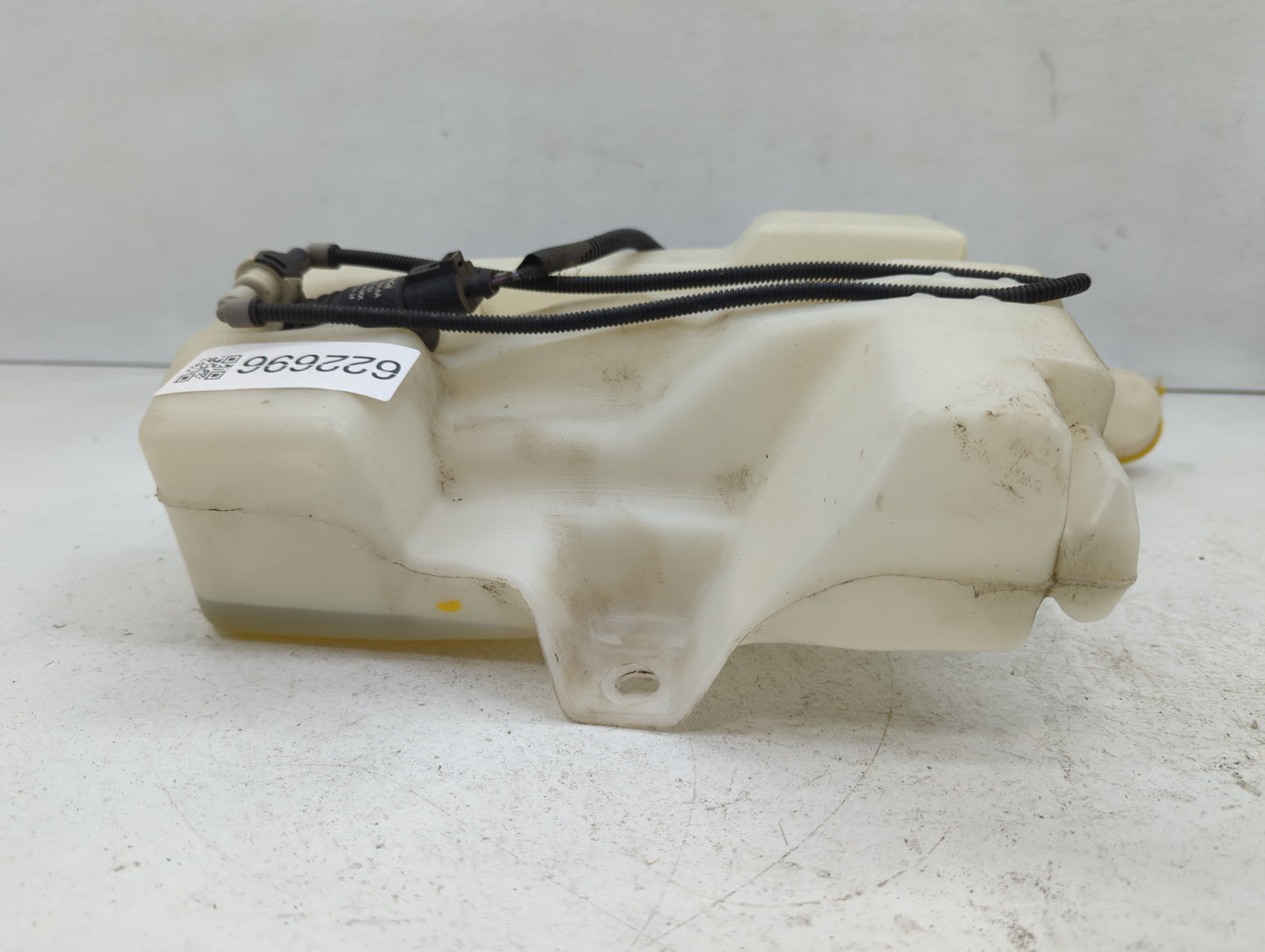 2013-2014 Ford Escape Windshield Washer Fluid Reservoir Bottle Oem - Oemusedautoparts1.com