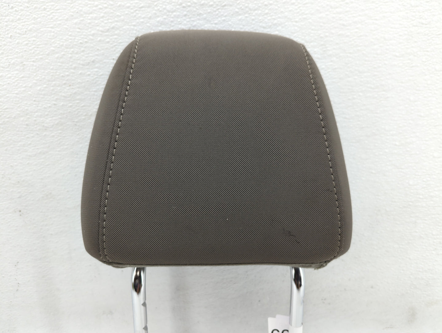 2013-2015 Ford Escape Headrest Head Rest Front Driver Passenger Seat Fits Fits 2013 2014 2015 OEM Used Auto Parts - Oemuseda