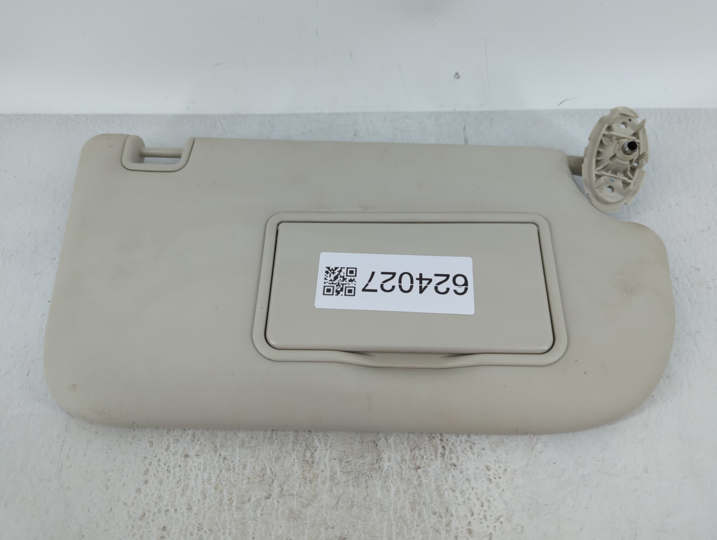 2013-2019 Ford Escape Sun Visor Shade Replacement Passenger Right Mirror Fits Fits 2013 2014 2015 2016 2017 2018 2019 OEM Us