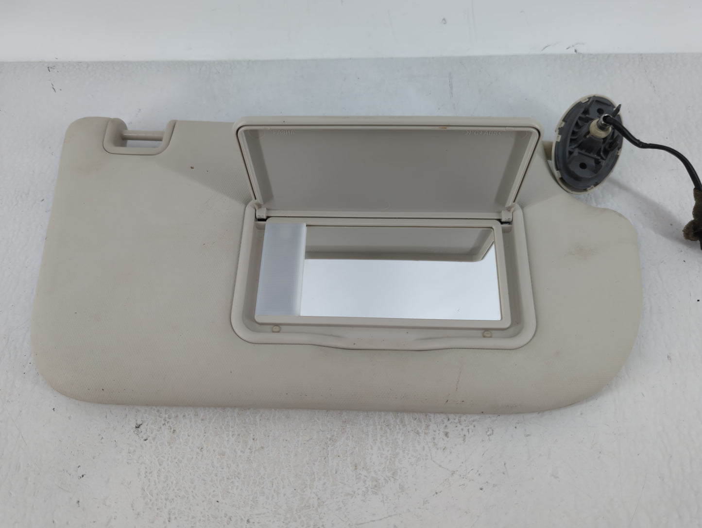 2013-2019 Ford Escape Sun Visor Shade Replacement Passenger Right Mirror Fits Fits 2013 2014 2015 2016 2017 2018 2019 OEM Us