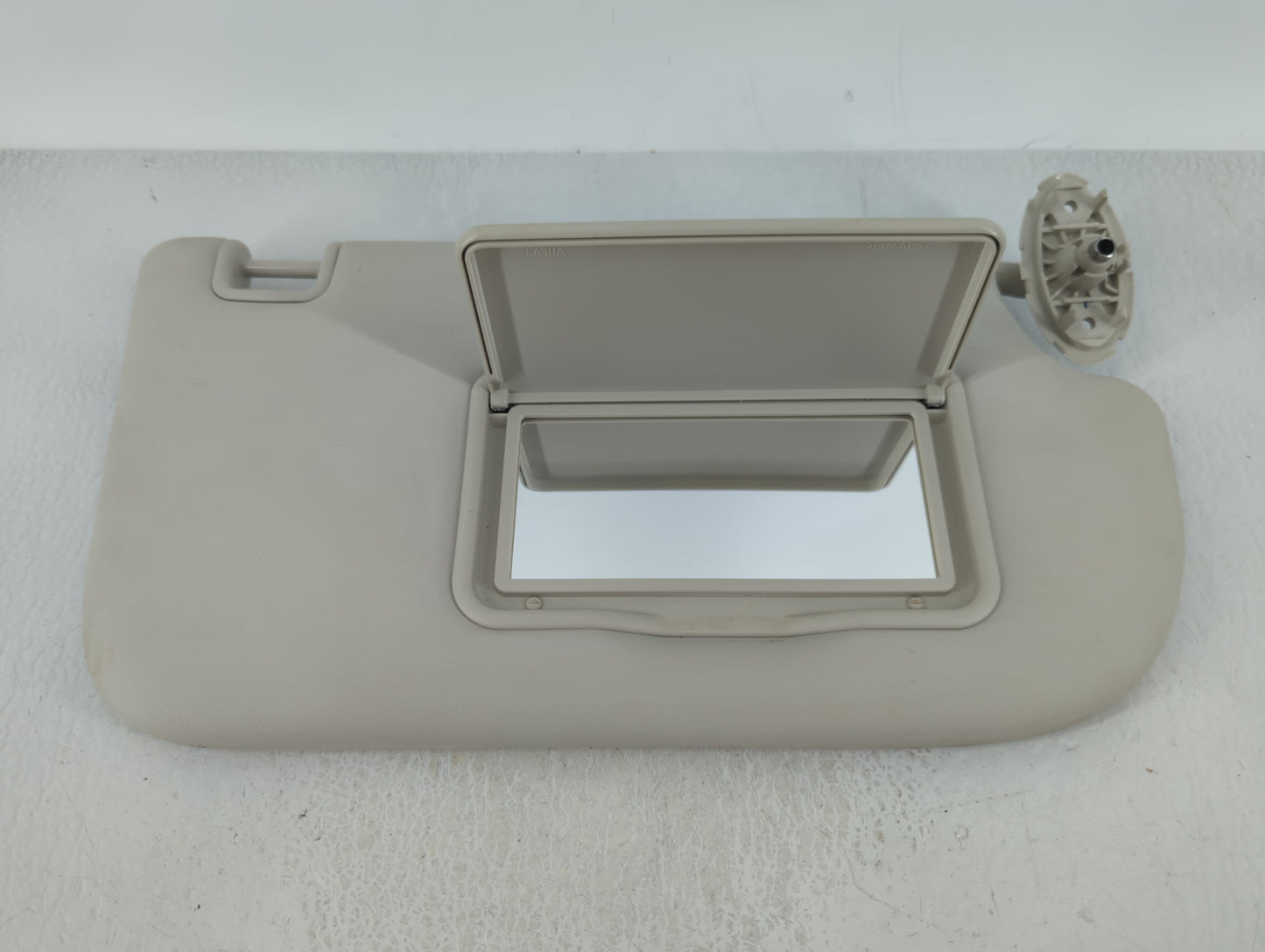 2013-2019 Ford Escape Sun Visor Shade Replacement Passenger Right Mirror Fits Fits 2013 2014 2015 2016 2017 2018 2019 OEM Us