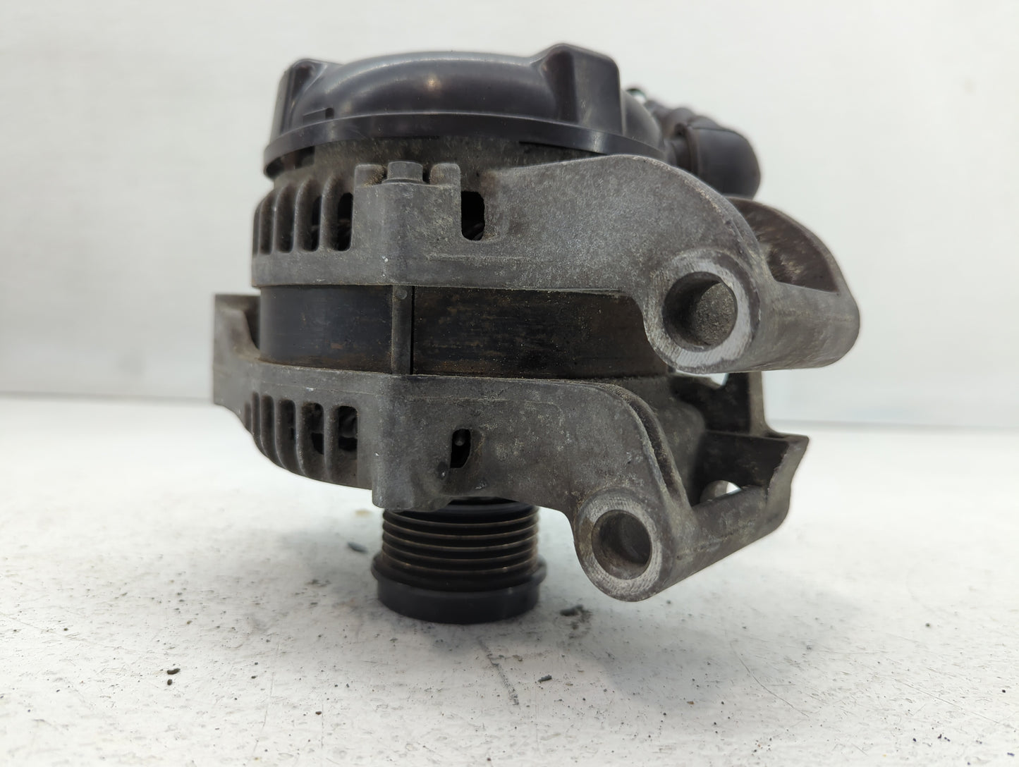 2013-2019 Ford Escape Alternator Replacement Generator Charging Assembly Engine OEM P/N:TN104210-2330 CJ5T-10300-BB Fits OEM