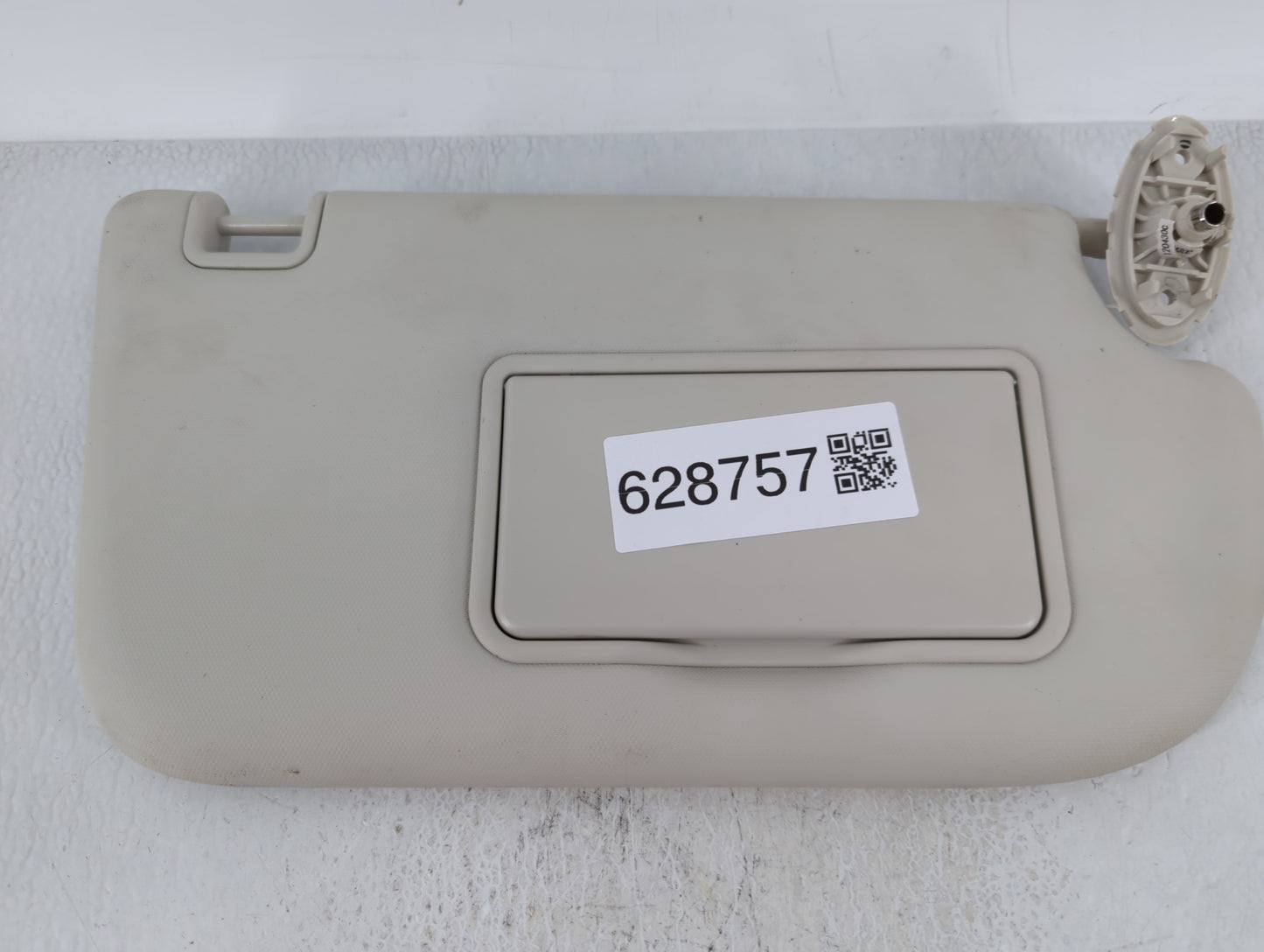 2013-2019 Ford Escape Sun Visor Shade Replacement Passenger Right Mirror Fits Fits 2013 2014 2015 2016 2017 2018 2019 OEM Us