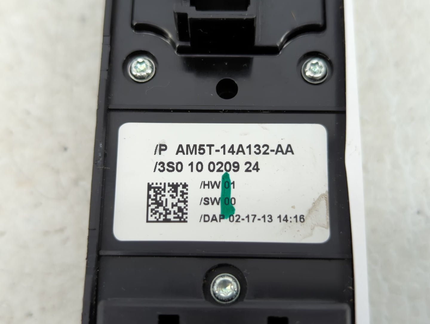 2013-2016 Ford Escape Master Power Window Switch Replacement Driver Side Left P/N:AM5T-14A132-AA Fits OEM Used Auto Parts - 