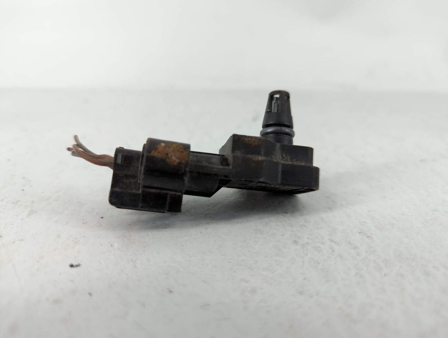 2013-2016 Ford Escape Mass Air Flow Meter Maf - Oemusedautoparts1.com