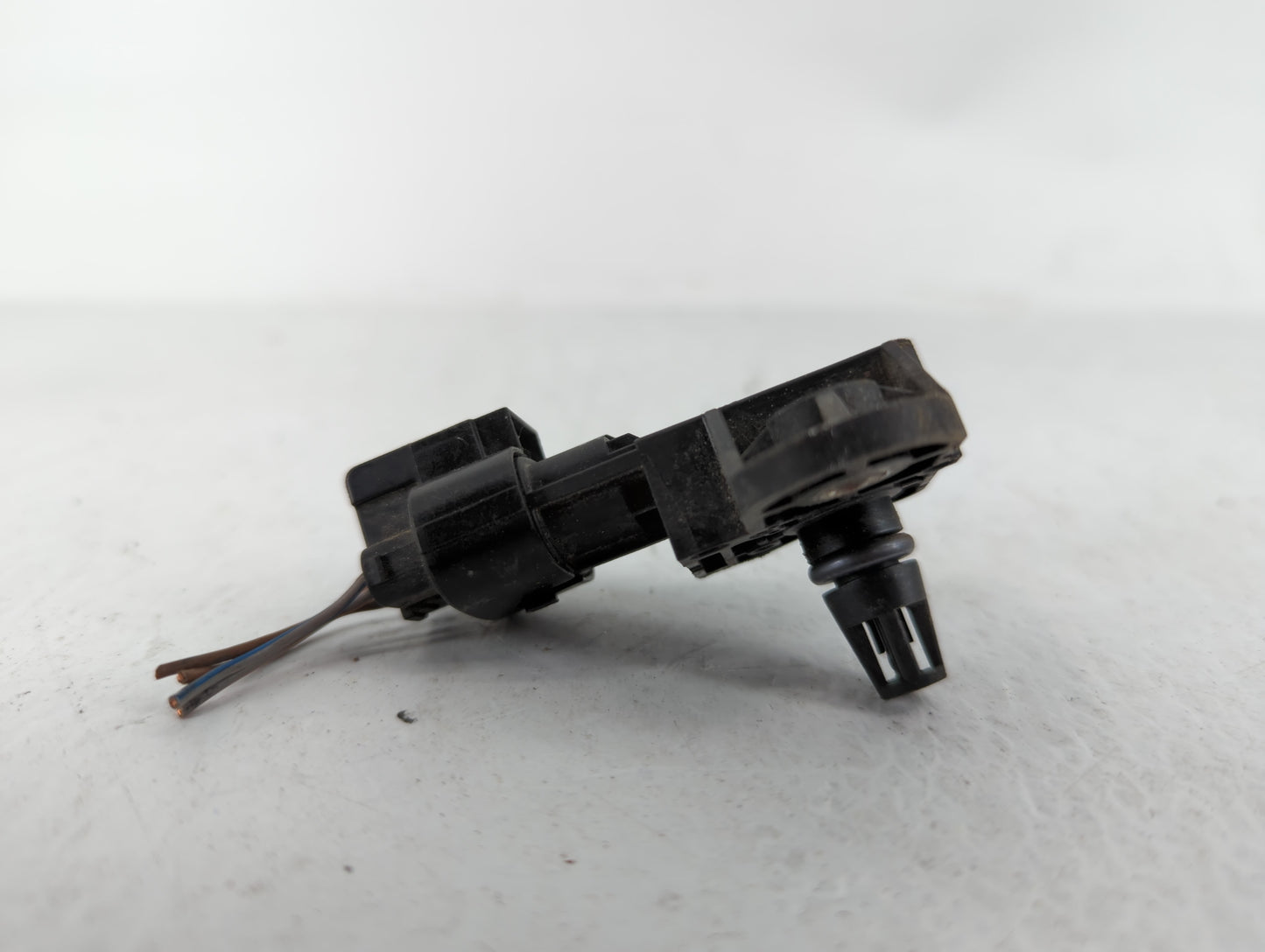 2013-2016 Ford Escape Mass Air Flow Meter Maf - Oemusedautoparts1.com