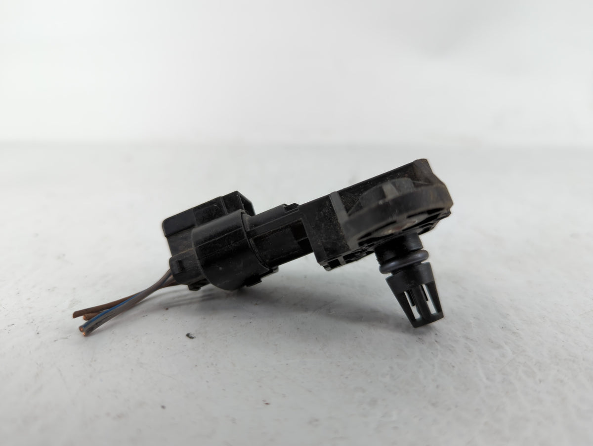 2013-2016 Ford Escape Mass Air Flow Meter Maf Sensor 632225 - Oemusedautoparts1.com