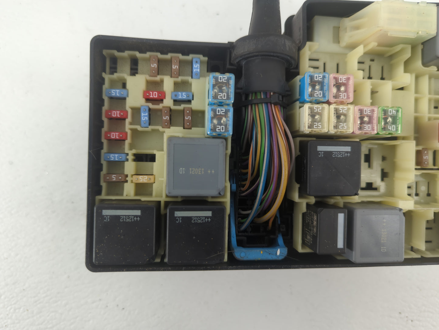 2013-2016 Ford Escape Fusebox Fuse Box Panel Relay Module P/N:AV6T-14A067-AC Fits Fits 2013 2014 2015 2016 OEM Used Auto Par