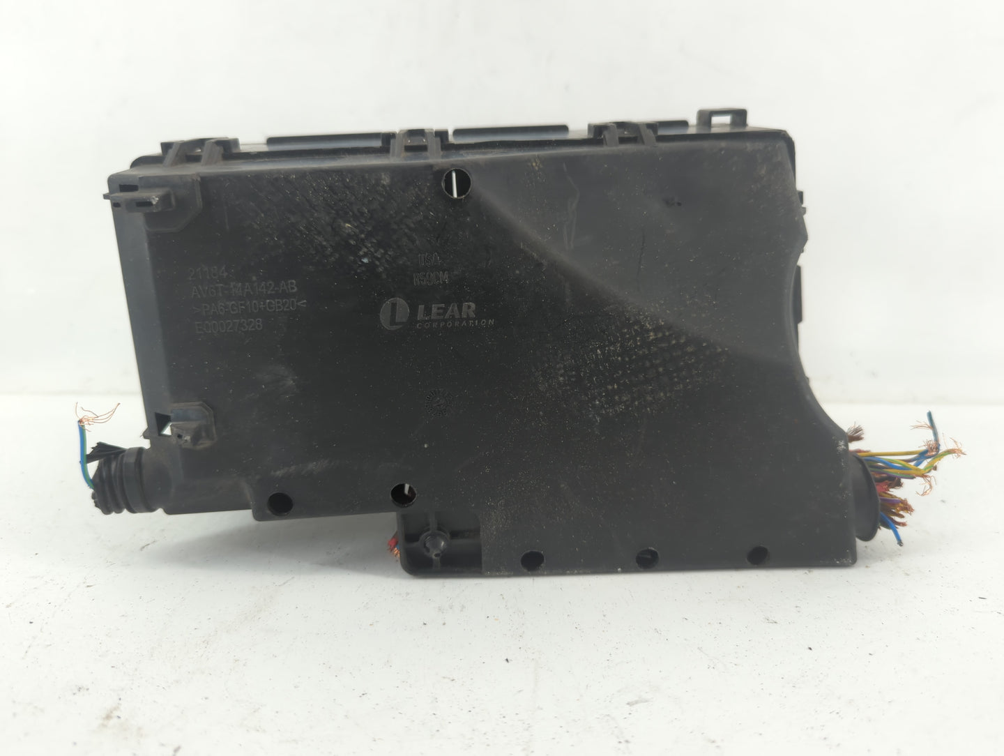 2013-2016 Ford Escape Fusebox Fuse Box Panel Relay Module P/N:AV6T-14A067-AC Fits Fits 2013 2014 2015 2016 OEM Used Auto Par