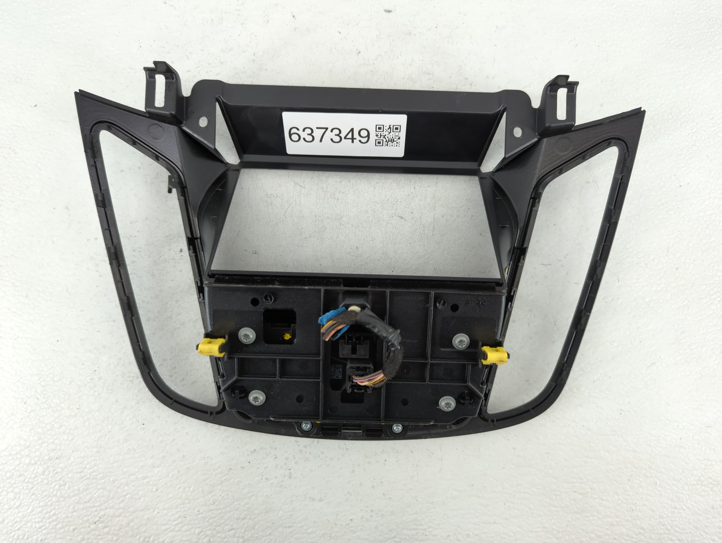 2013-2016 Ford Escape Am Fm Cd Player Radio Receiver - Oemusedautoparts1.com