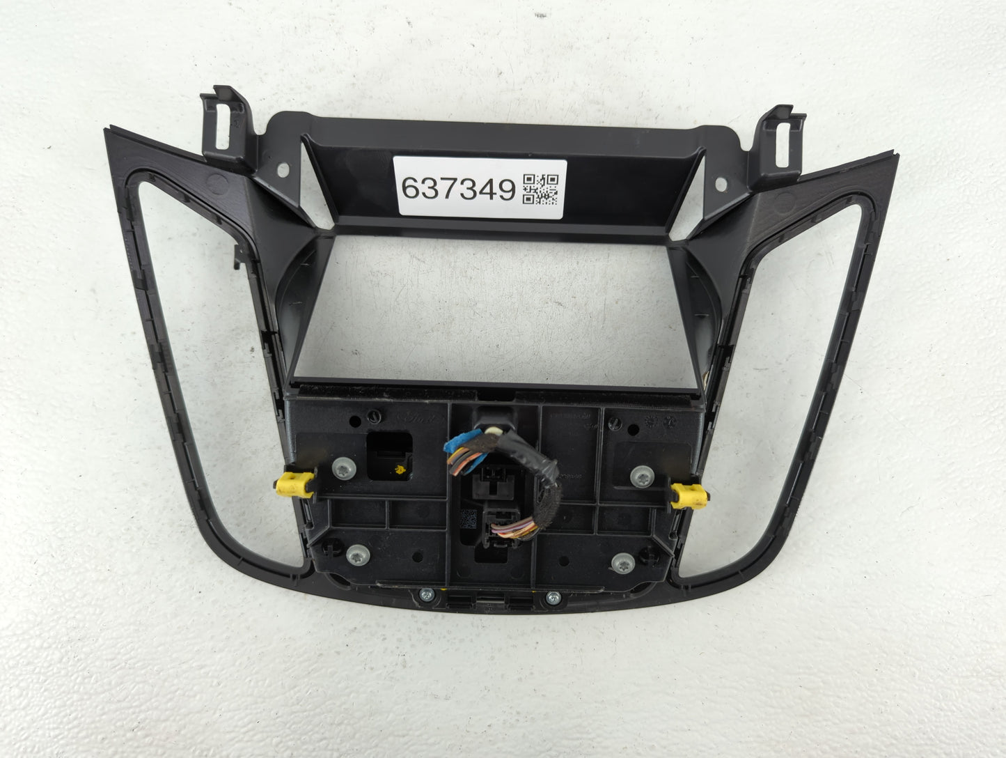 2013-2016 Ford Escape Am Fm Cd Player Radio Receiver - Oemusedautoparts1.com