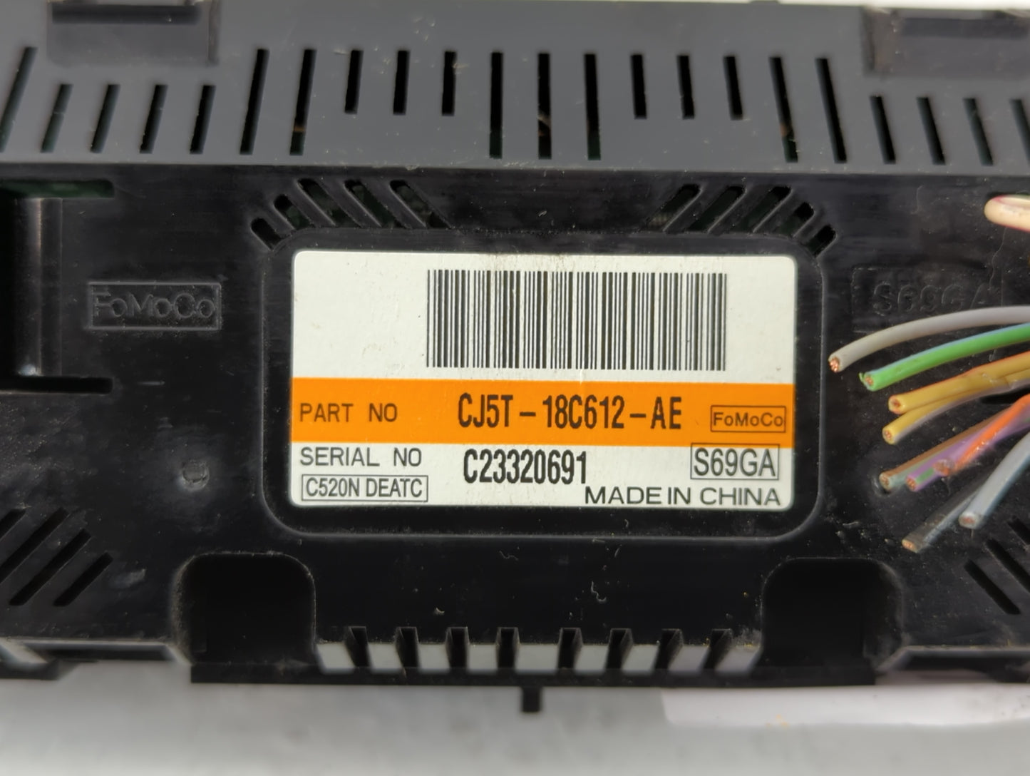 2013 Ford Escape Climate Control Module Temperature AC/Heater Replacement P/N:CJ5T-18C612-AE Fits OEM Used Auto Parts - Oemu