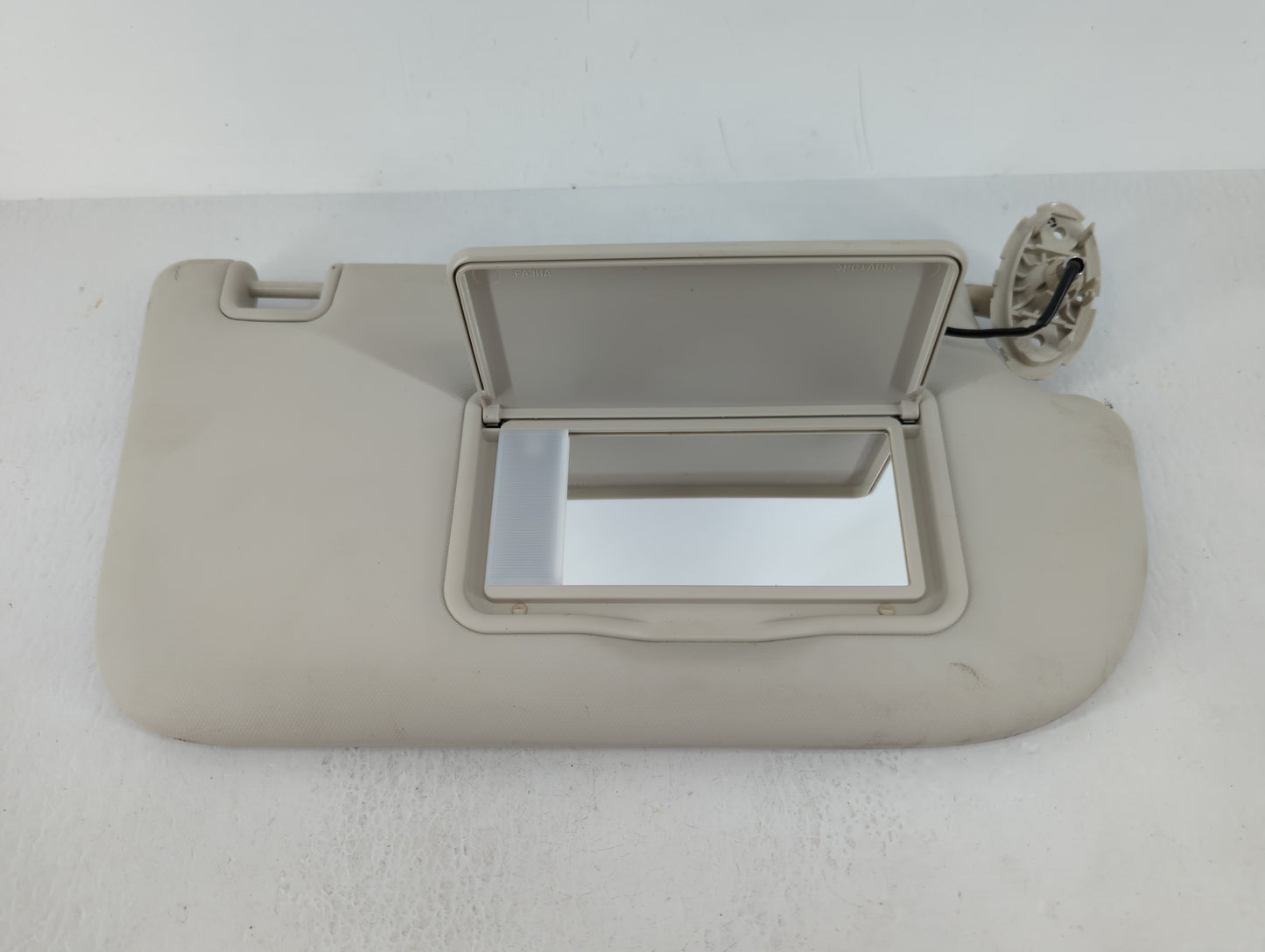 2013-2019 Ford Escape Sun Visor Shade Replacement Passenger Right Mirror Fits Fits 2013 2014 2015 2016 2017 2018 2019 OEM Us