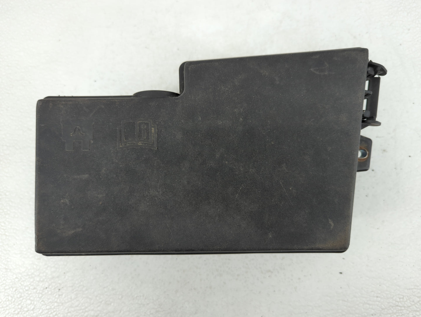 2013-2016 Ford Escape Fusebox Fuse Box Panel Relay Module P/N:AV6T-14A067-AC 5B0Q10107 Fits Fits 2013 2014 2015 2016 OEM Use
