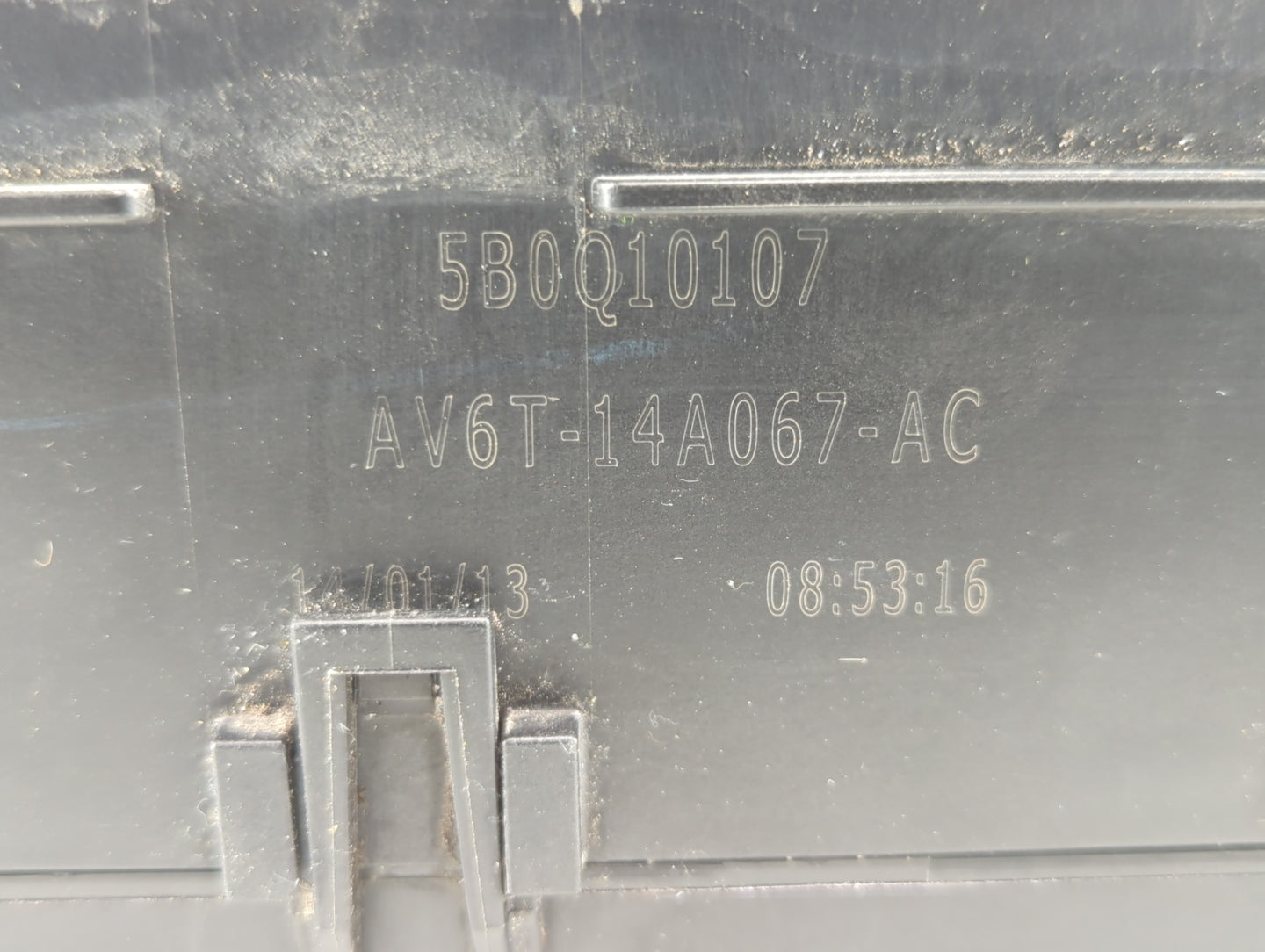 2013-2016 Ford Escape Fusebox Fuse Box Panel Relay Module P/N:5B0Q10107 AV6T-14A067-AC Fits Fits 2013 2014 2015 2016 OEM Use