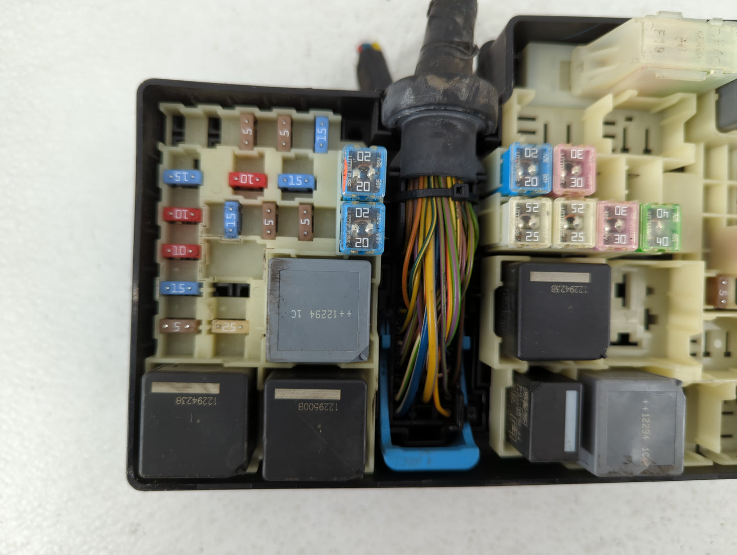 2013-2016 Ford Escape Fusebox Fuse Box Panel Relay Module P/N:AV6T-14A142-AB Fits Fits 2013 2014 2015 2016 OEM Used Auto Par