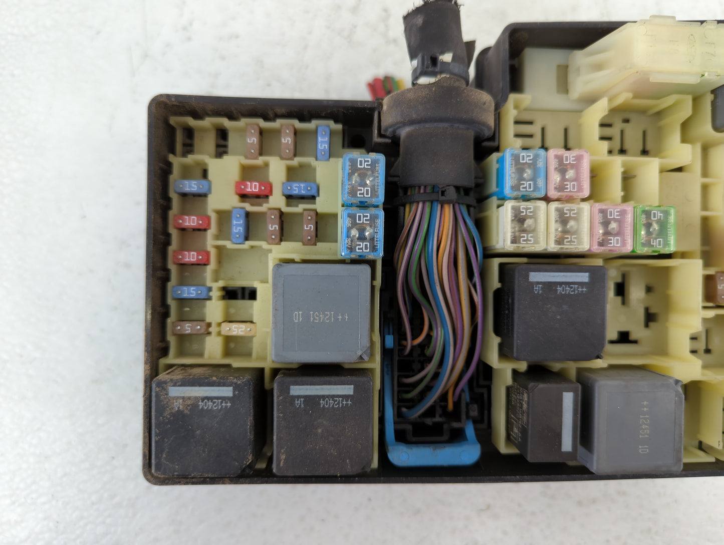 2013-2016 Ford Escape Fusebox Fuse Box Panel Relay Module P/N:AV6T-14A067-AC Fits Fits 2013 2014 2015 2016 OEM Used Auto Par
