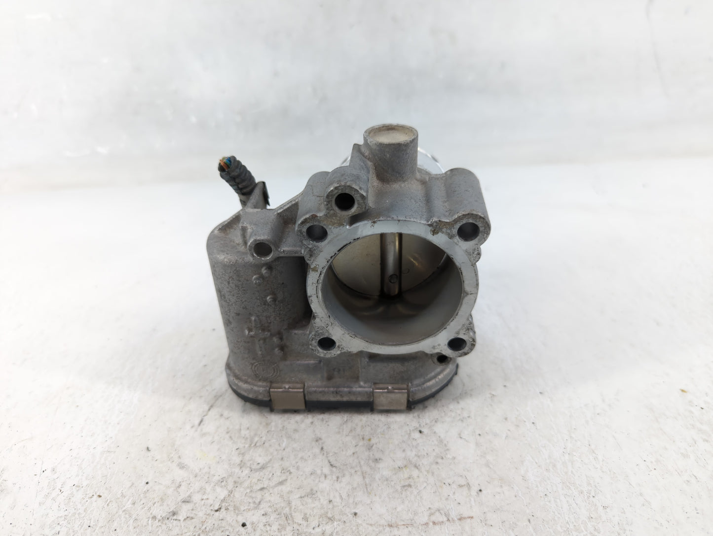 2013-2016 Ford Escape Throttle Body P/N:7S7G-9F991-CA Fits Fits 2013 2014 2015 2016 2017 2018 2019 OEM Used Auto Parts - Oem