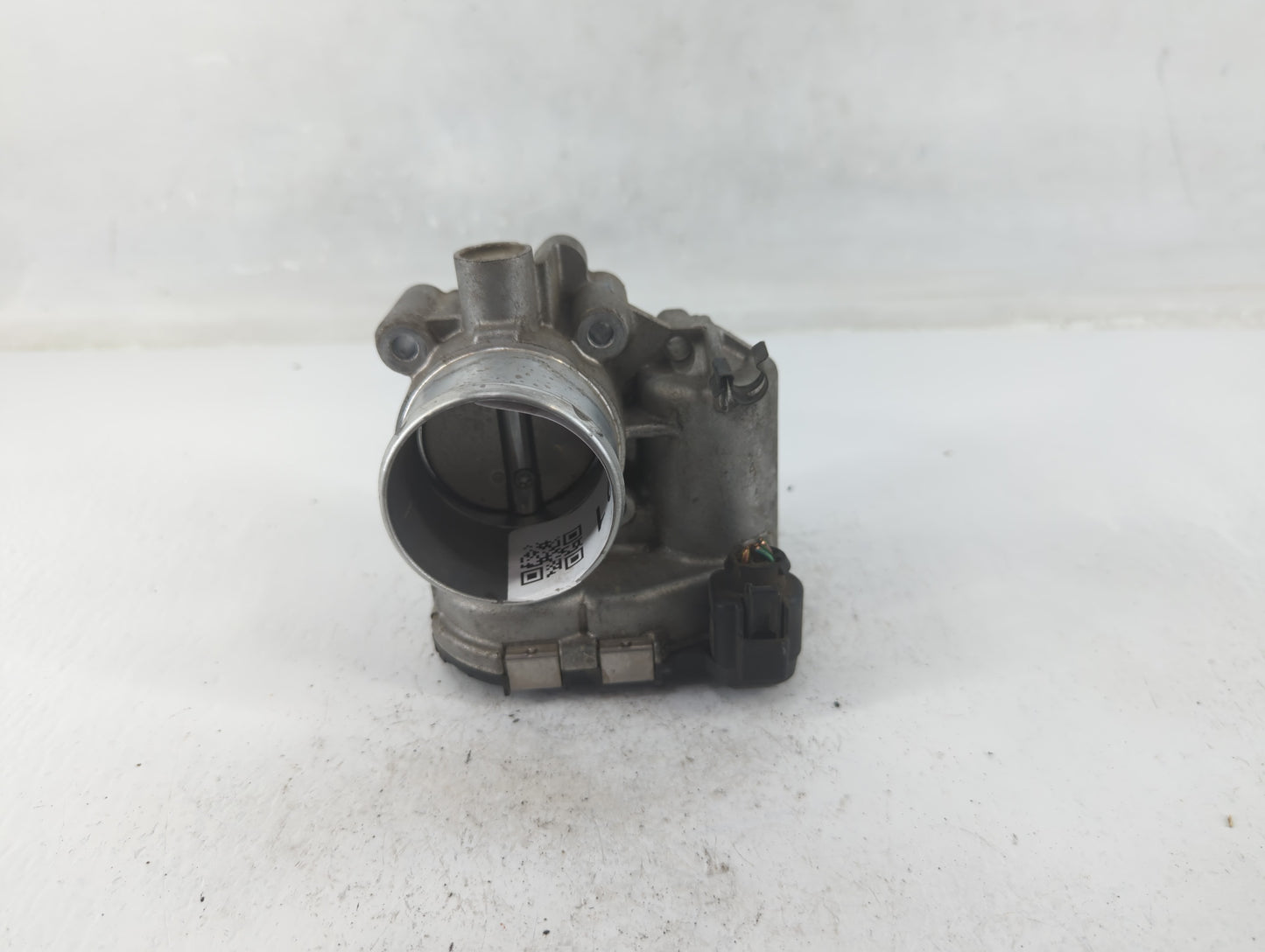 2013-2016 Ford Escape Throttle Body P/N:7S7G-9F991-CA Fits Fits 2013 2014 2015 2016 2017 2018 2019 OEM Used Auto Parts - Oem