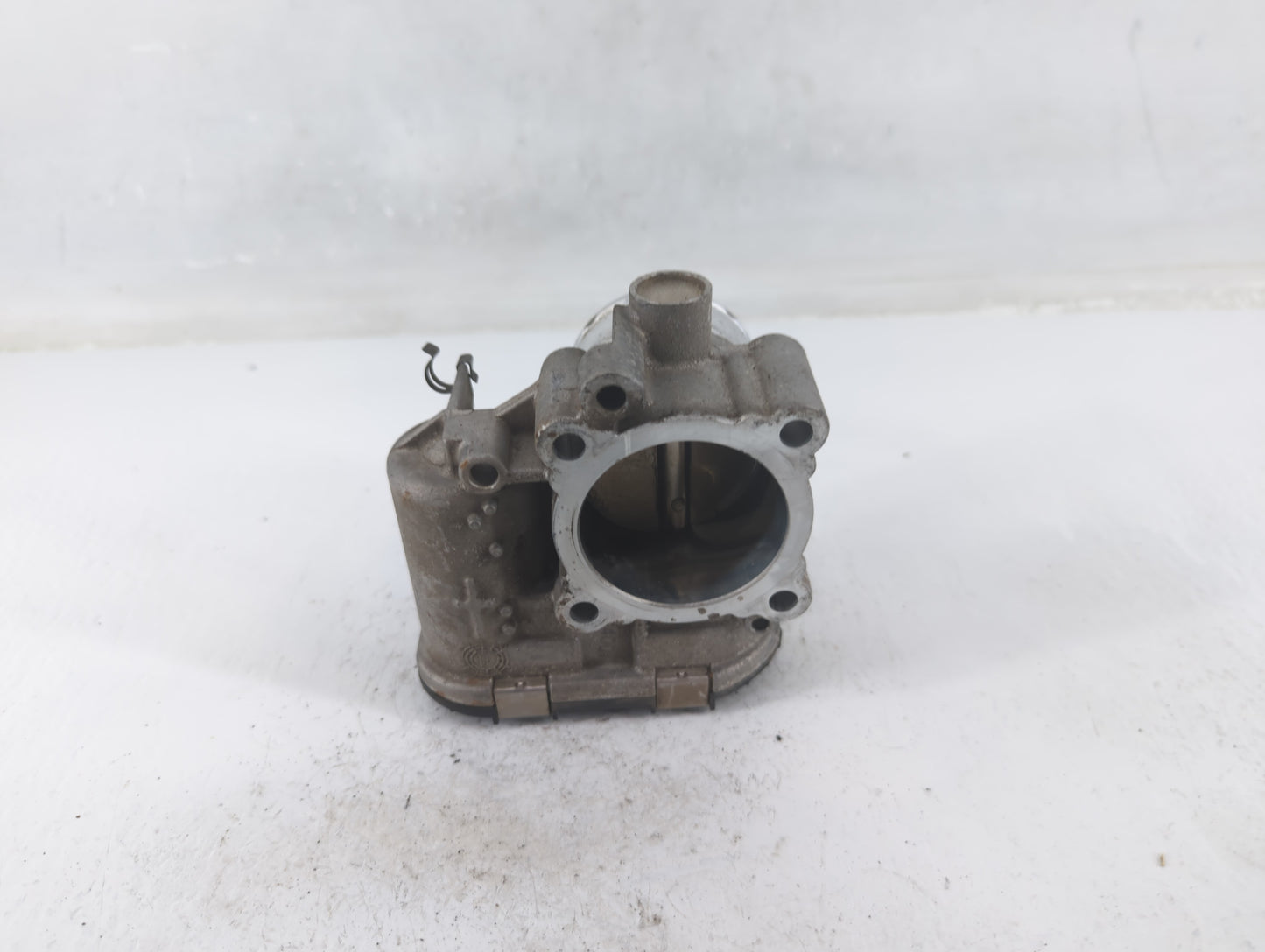 2013-2016 Ford Escape Throttle Body P/N:7S7G-9F991-CA Fits Fits 2013 2014 2015 2016 2017 2018 2019 OEM Used Auto Parts - Oem