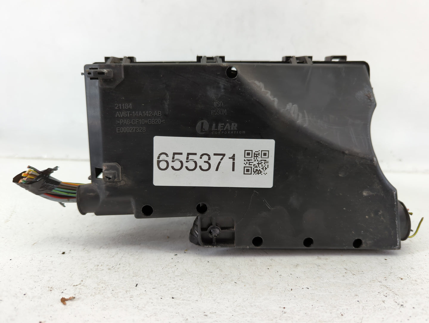2013-2016 Ford Escape Fusebox Fuse Box Panel Relay Module P/N:5B0Q10107 AV6T-14A067-AC Fits Fits 2013 2014 2015 2016 OEM Use