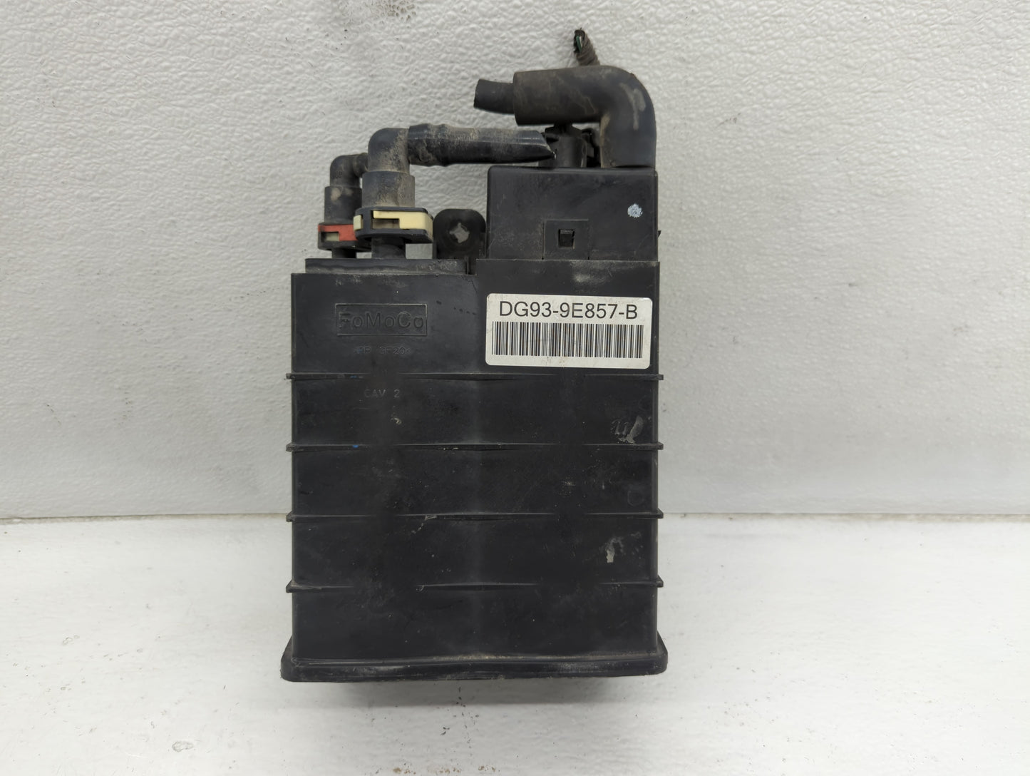 2013 Ford Escape Fuel Vapor Charcoal Canister - Oemusedautoparts1.com