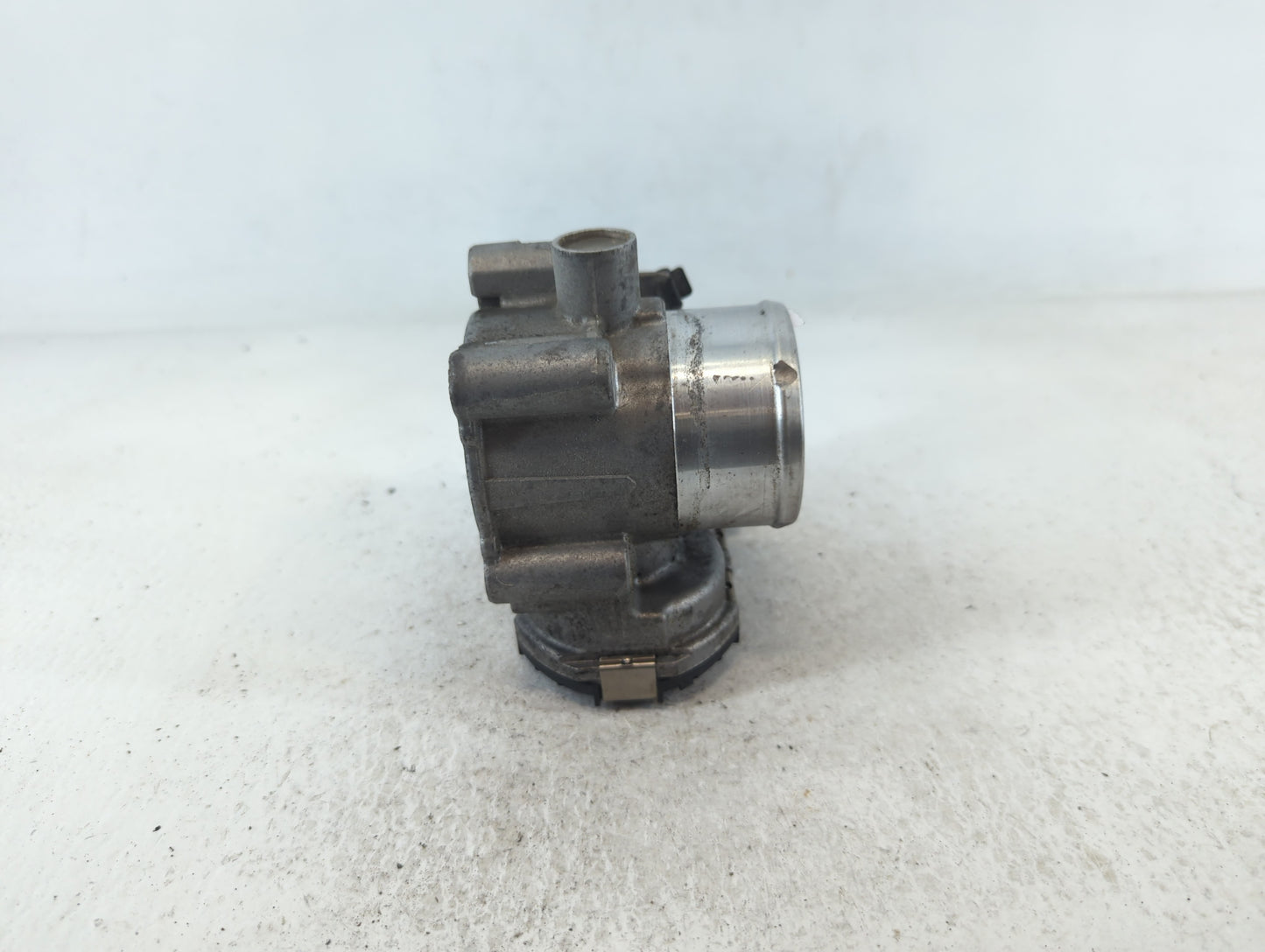 2013-2016 Ford Escape Throttle Body P/N:7S7G-9F991-CA Fits Fits 2013 2014 2015 2016 2017 2018 2019 OEM Used Auto Parts - Oem