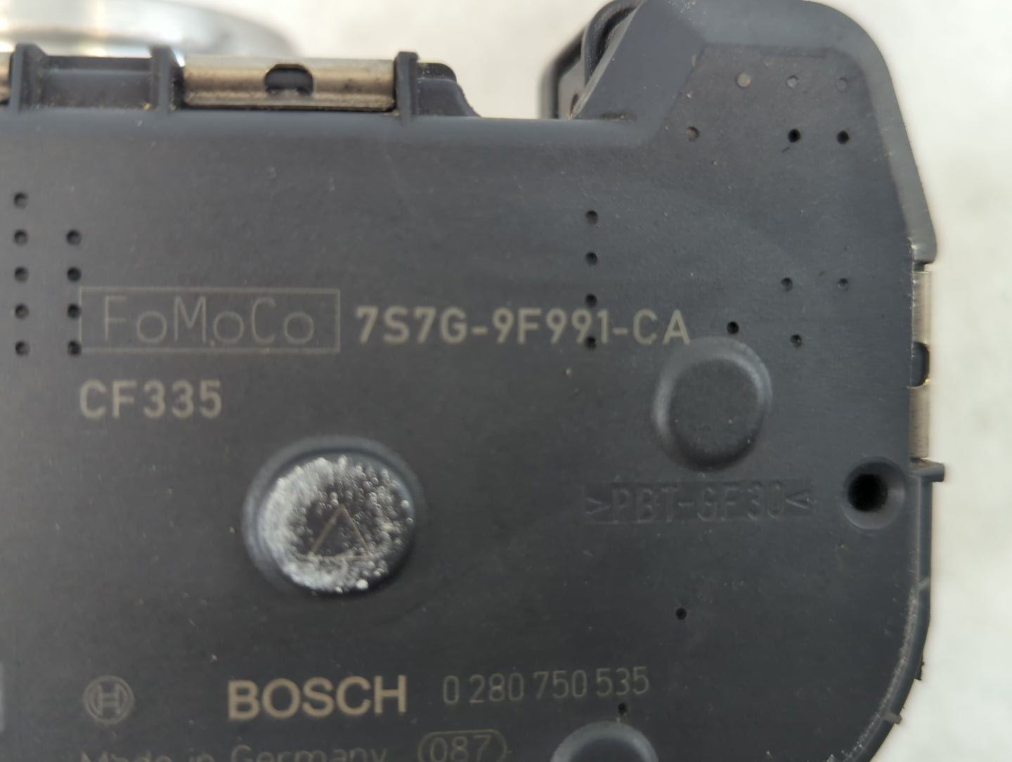 2013-2016 Ford Escape Throttle Body P/N:7S7G-9F991-CA Fits Fits 2013 2014 2015 2016 2017 2018 2019 OEM Used Auto Parts - Oem