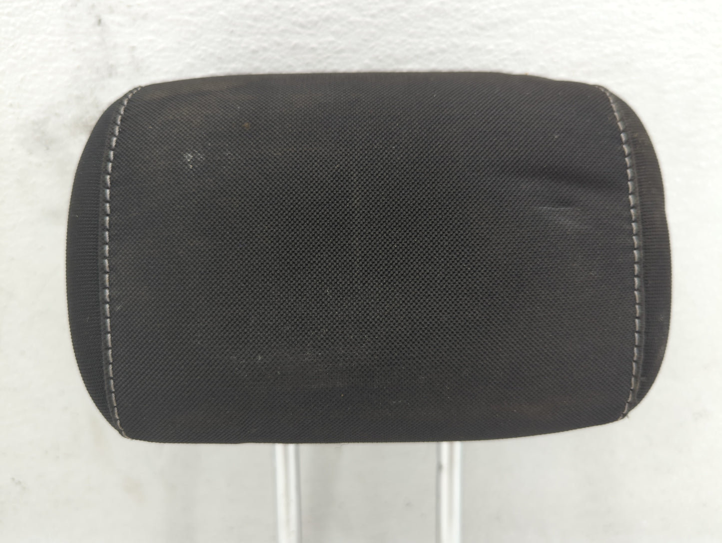 2013 Ford Escape Headrest Head Rest Front Driver Passenger Seat Fits OEM Used Auto Parts - Oemusedautoparts1.com