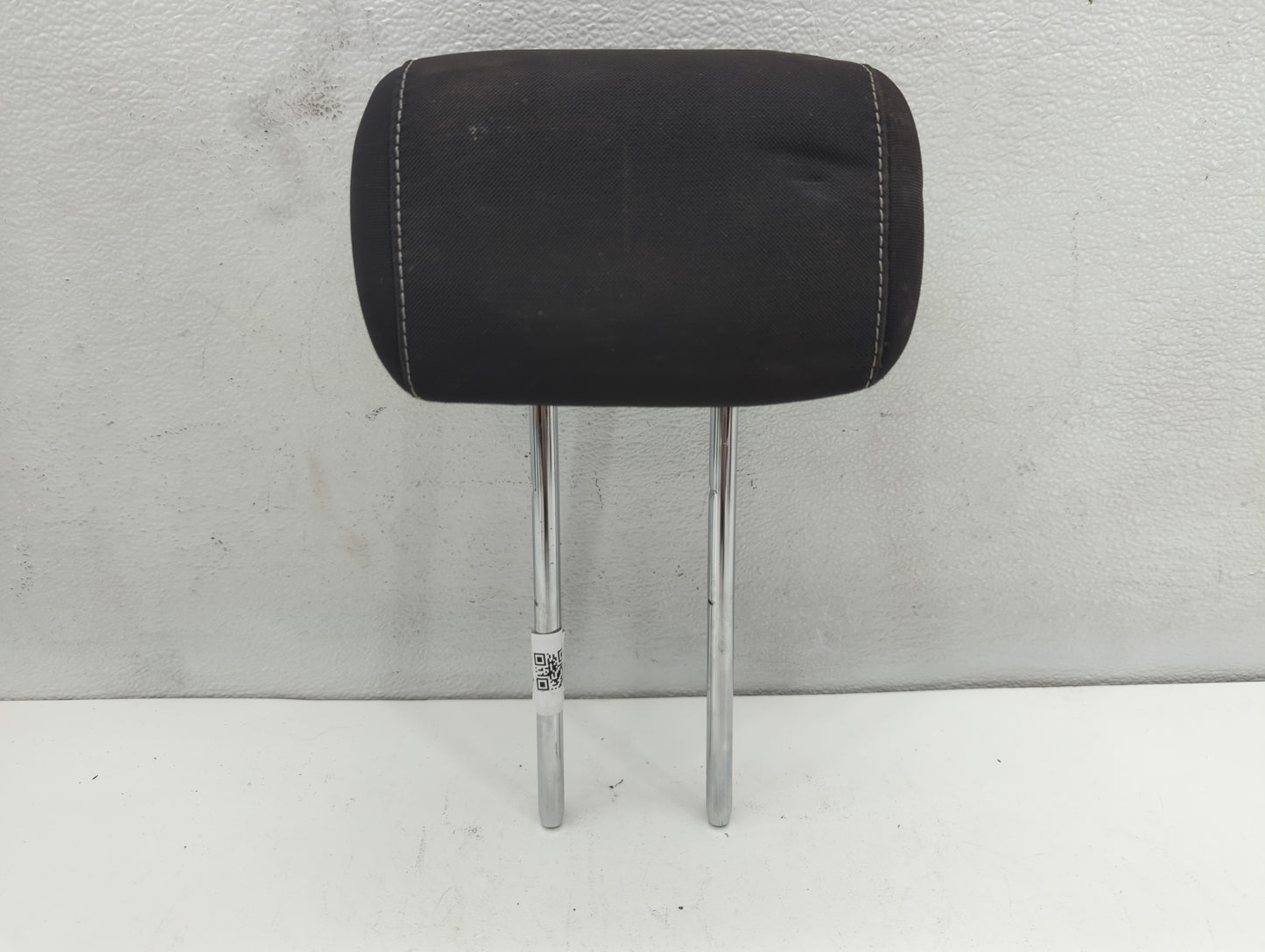 2013 Ford Escape Headrest Head Rest Front Driver Passenger Seat Fits OEM Used Auto Parts - Oemusedautoparts1.com