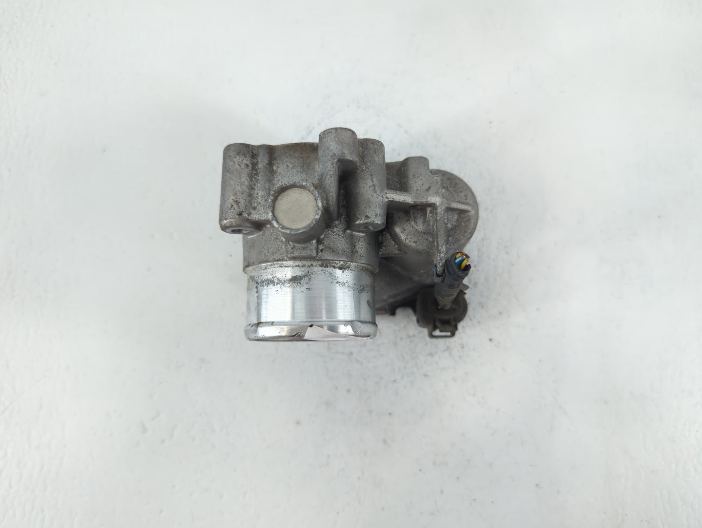 2013-2016 Ford Escape Throttle Body P/N:7S7G-9F991-CA Fits Fits 2013 2014 2015 2016 2017 2018 2019 OEM Used Auto Parts - Oem
