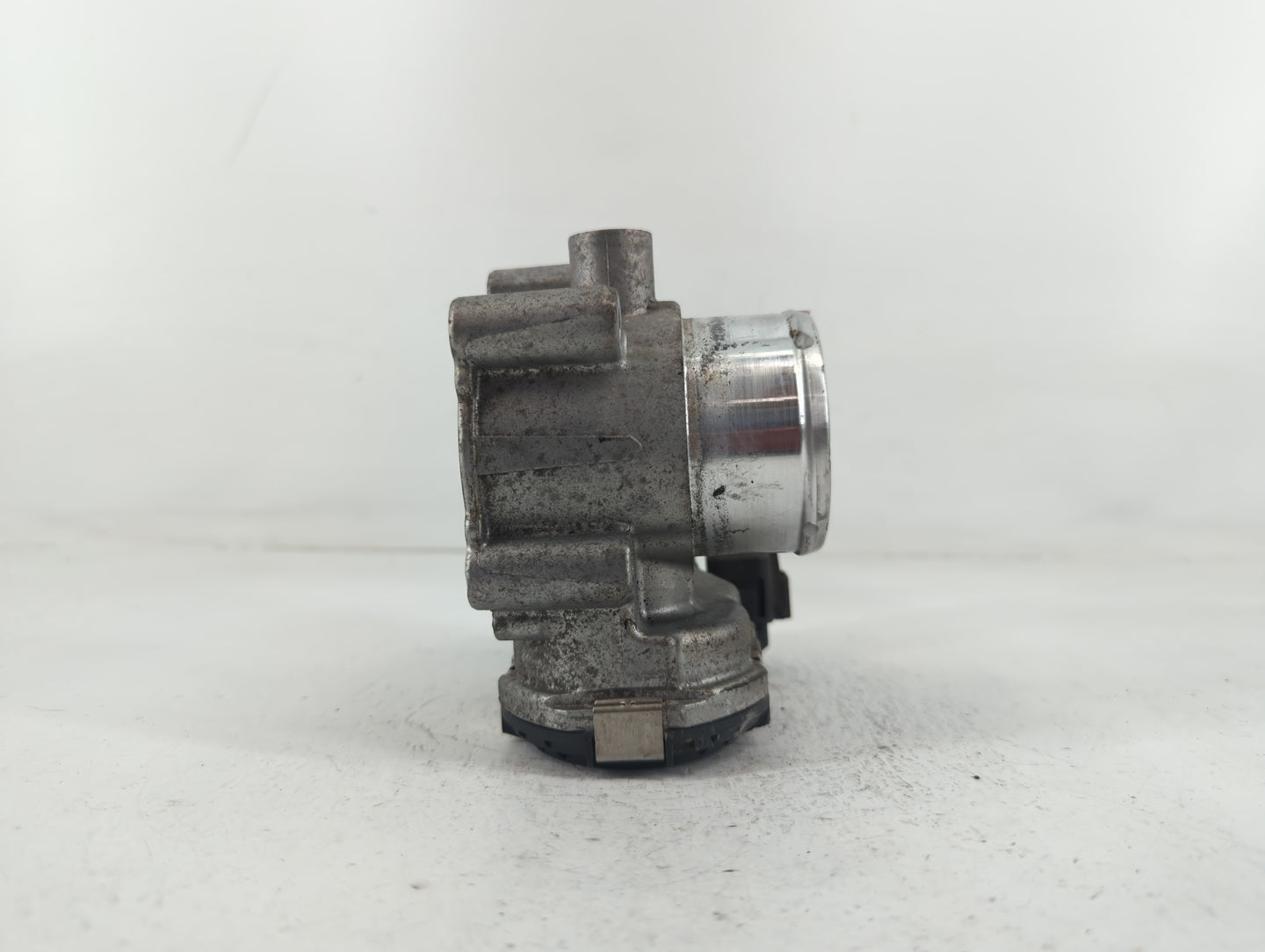 2013-2016 Ford Escape Throttle Body P/N:7S7G-9F991-CA Fits Fits 2013 2014 2015 2016 2017 2018 2019 OEM Used Auto Parts - Oem