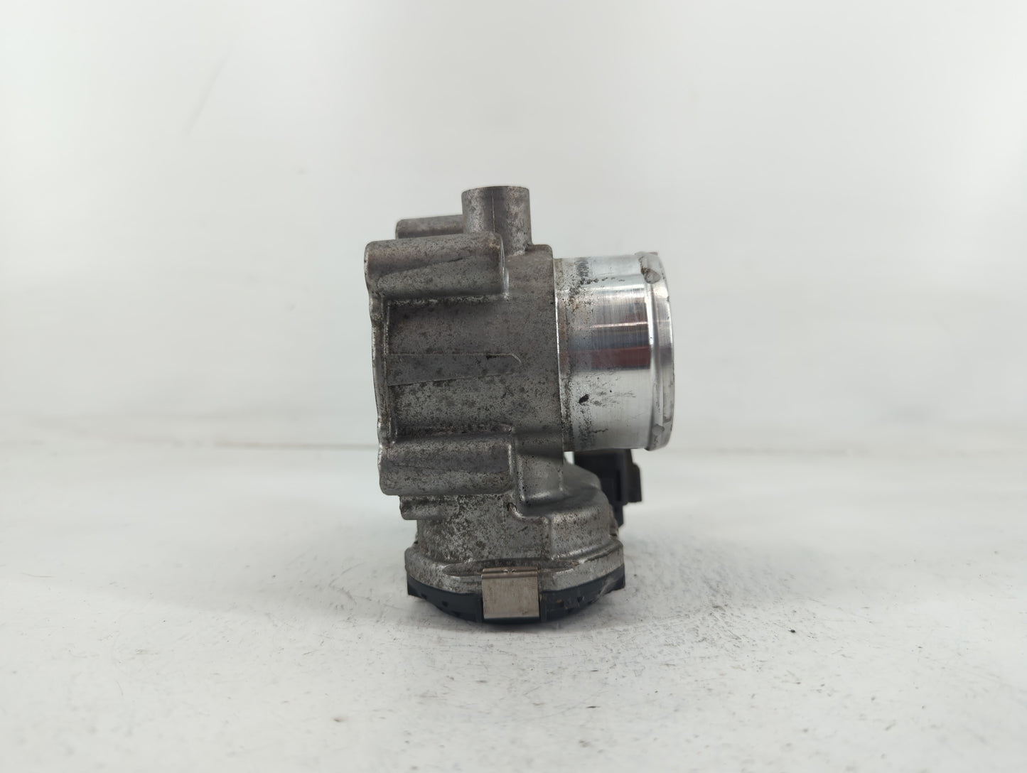 2013-2016 Ford Escape Throttle Body P/N:7S7G-9F991-CA Fits Fits 2013 2014 2015 2016 2017 2018 2019 OEM Used Auto Parts - Oem