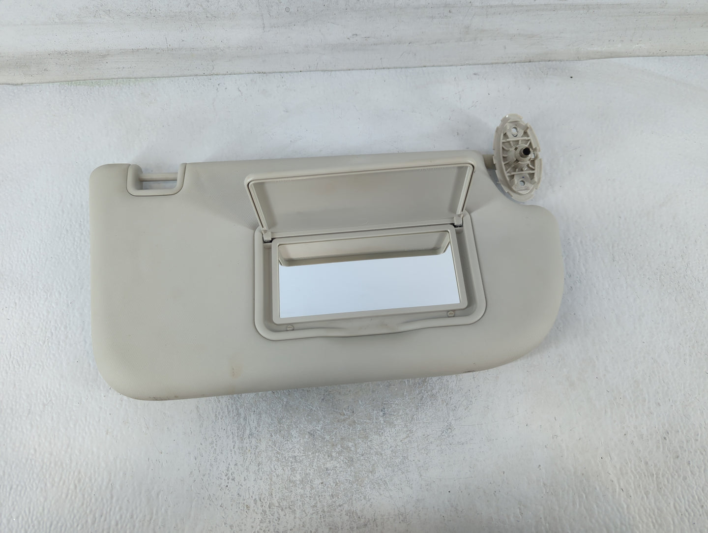 2013-2019 Ford Escape Sun Visor Shade Replacement Passenger Right Mirror Fits Fits 2013 2014 2015 2016 2017 2018 2019 OEM Us