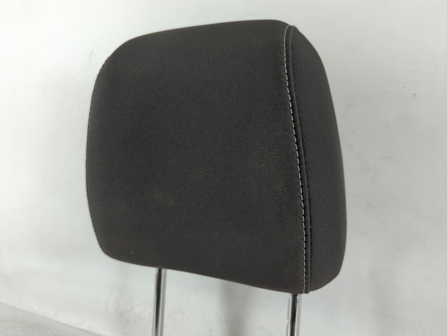 Ford Escape Headrest Head Rest Front Driver Passenger Seat Black - Oemusedautoparts1.com