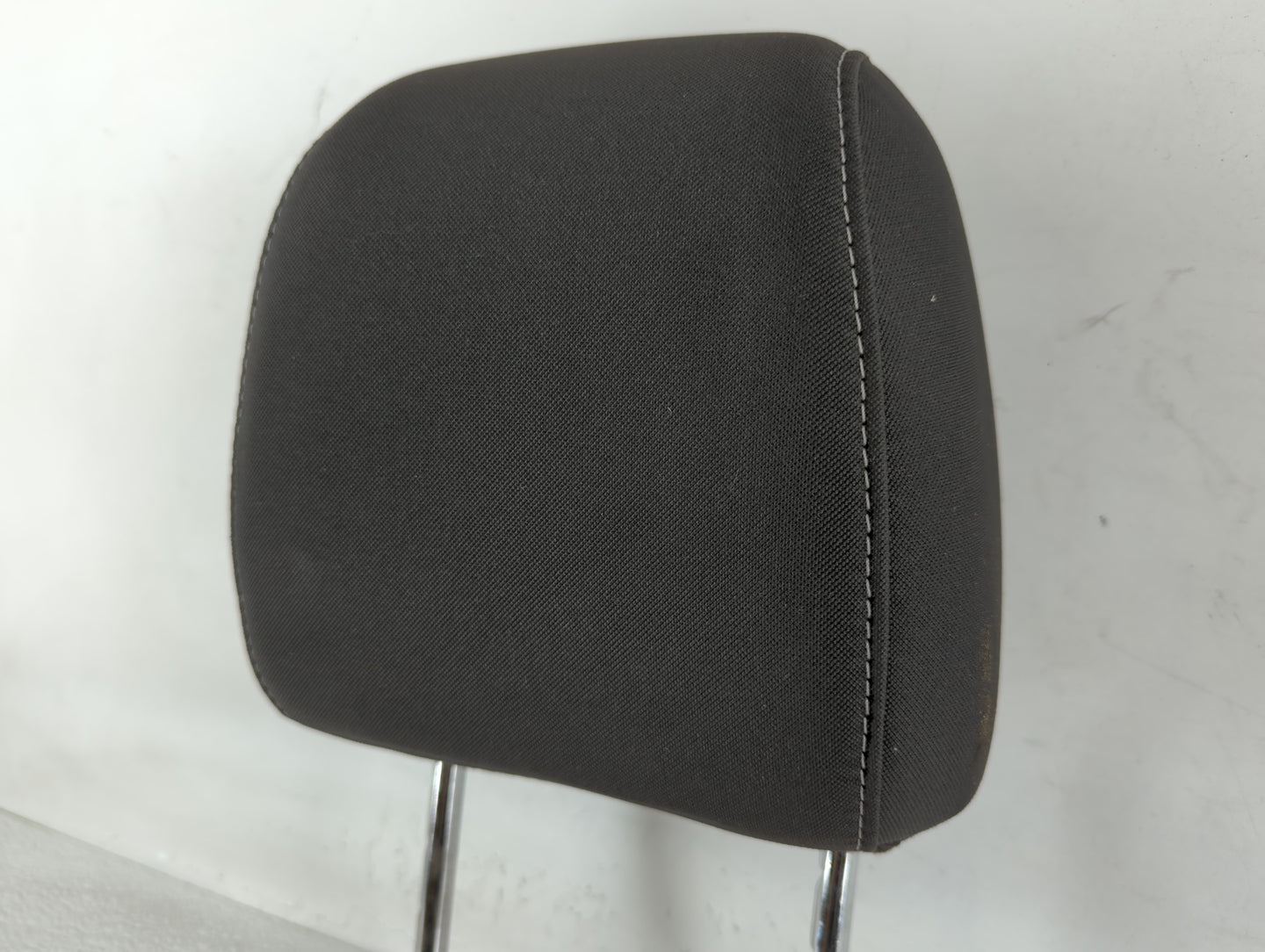 2013-2015 Ford Escape Headrest Head Rest Front Driver Passenger Seat - Oemusedautoparts1.com