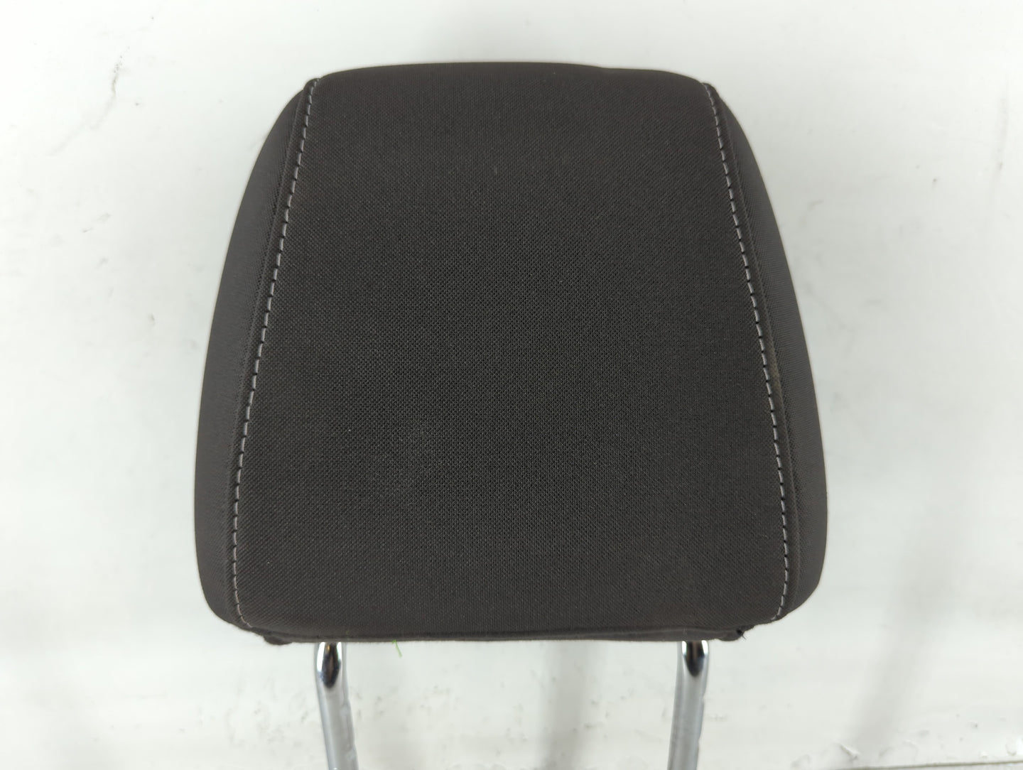 2013-2015 Ford Escape Headrest Head Rest Front Driver Passenger Seat - Oemusedautoparts1.com