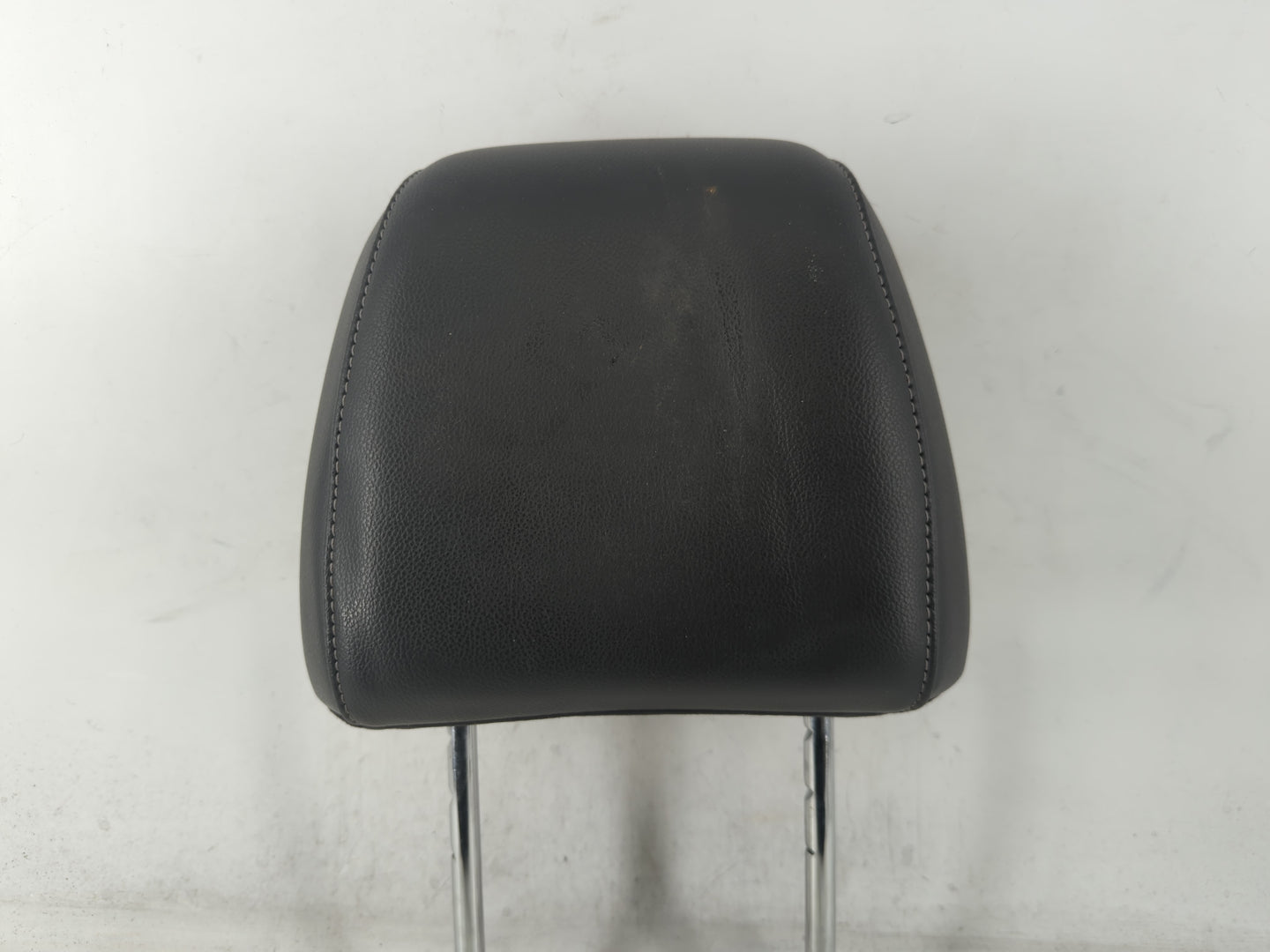 2013 Ford Escape Headrest Head Rest Front Driver Passenger Seat Black - Oemusedautoparts1.com