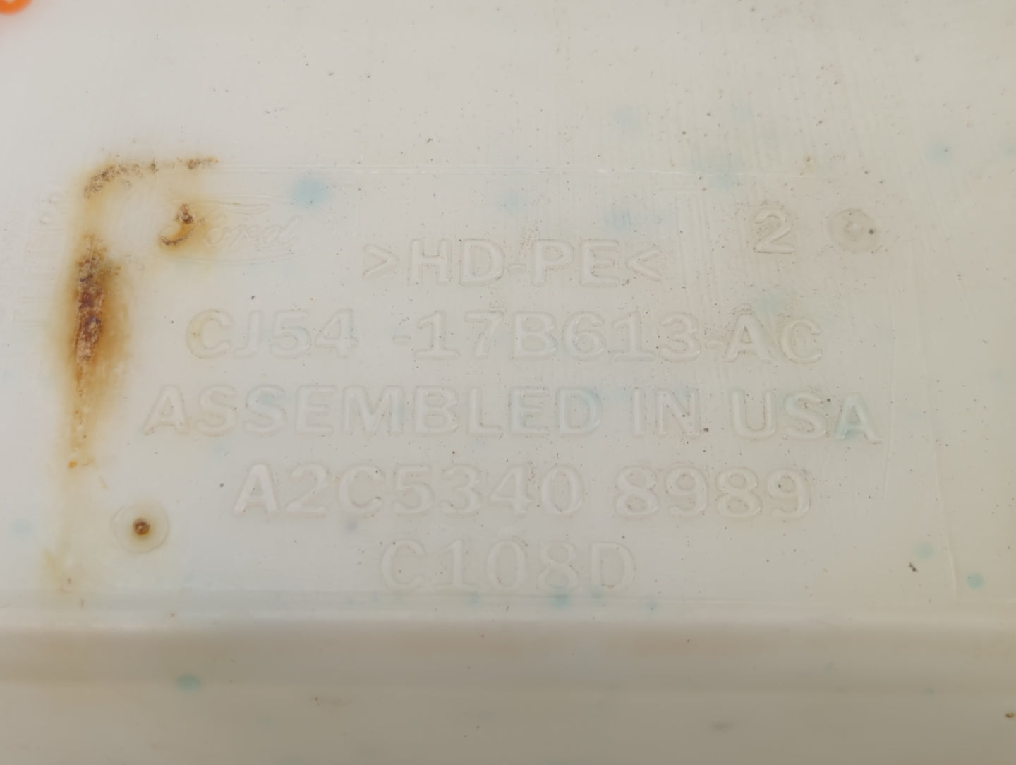 2013-2014 Ford Escape Windshield Washer Fluid Reservoir Bottle Oem - Oemusedautoparts1.com