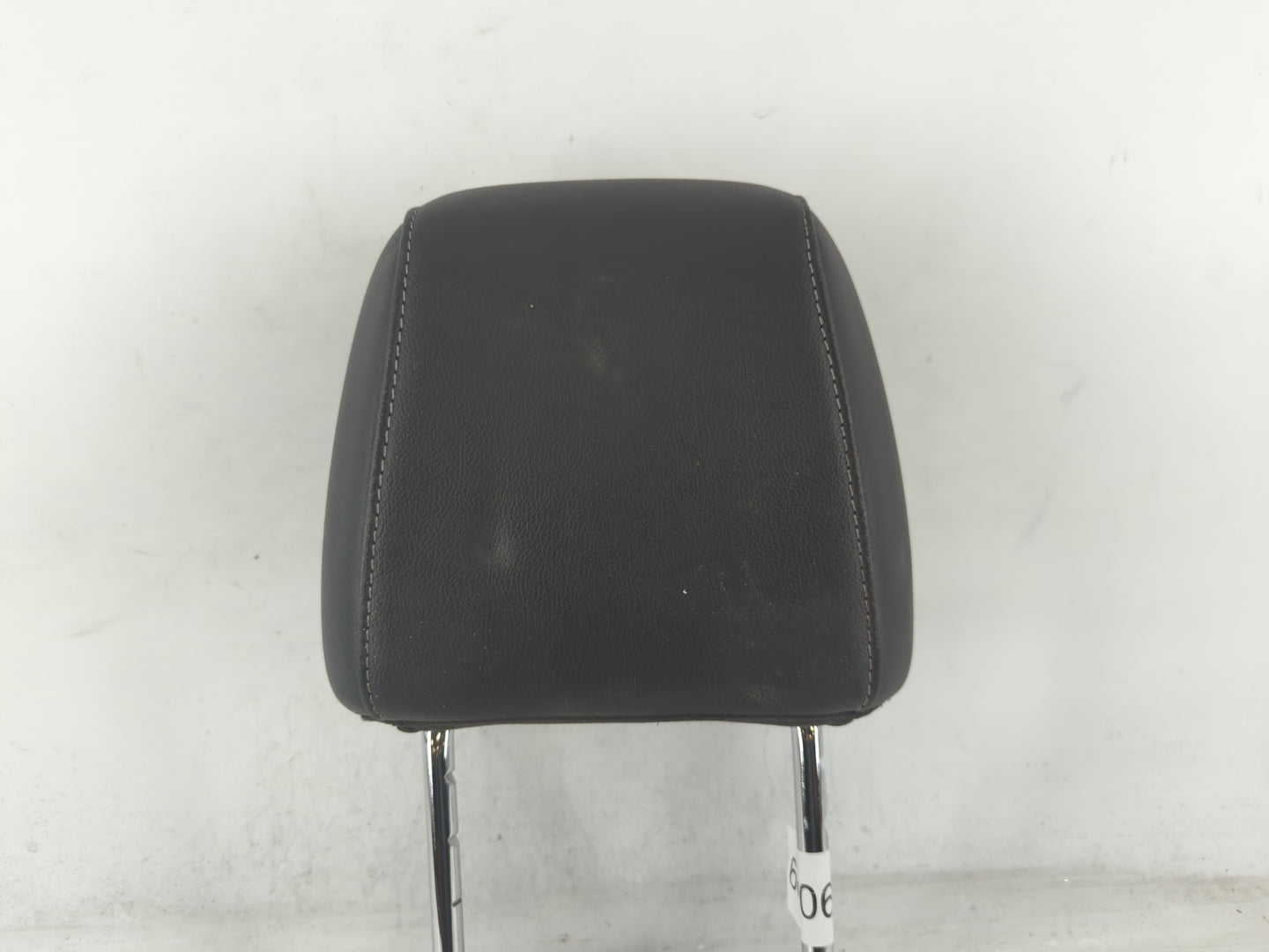 2013 Ford Escape Headrest Head Rest Front Driver Passenger Seat Fits OEM Used Auto Parts - Oemusedautoparts1.com