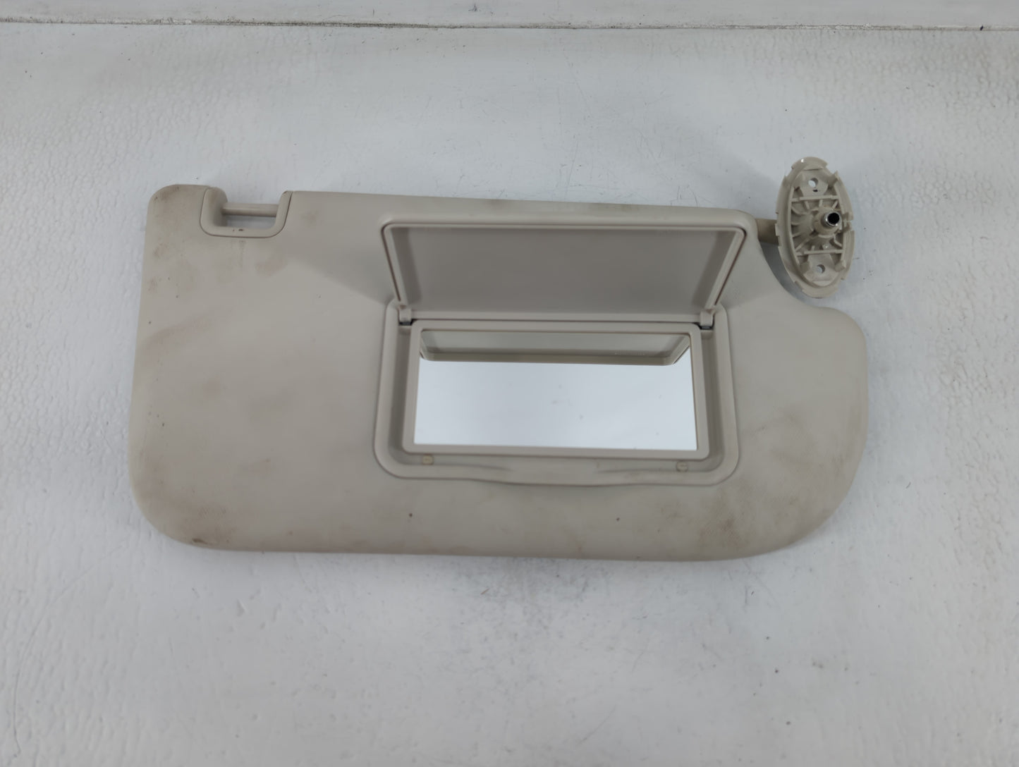 2013-2019 Ford Escape Sun Visor Shade Replacement Passenger Right Mirror Fits Fits 2013 2014 2015 2016 2017 2018 2019 OEM Us