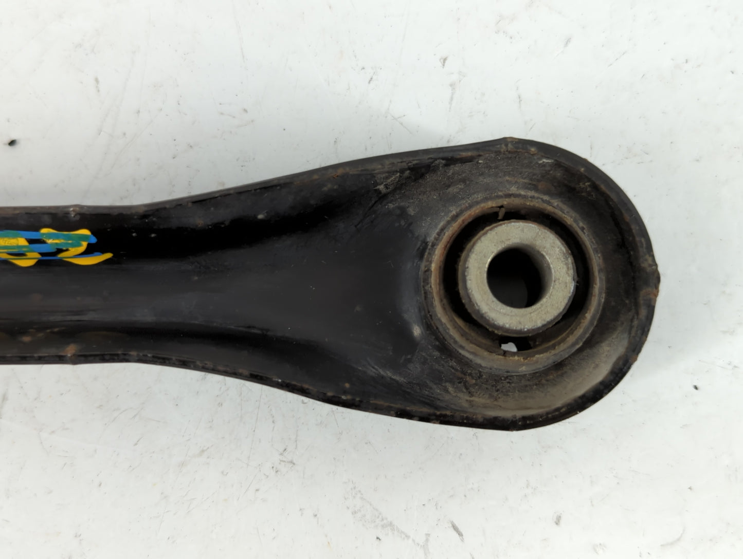 2013-2019 Ford Escape Passenger Rear Lower Control Arm Oem - Oemusedautoparts1.com
