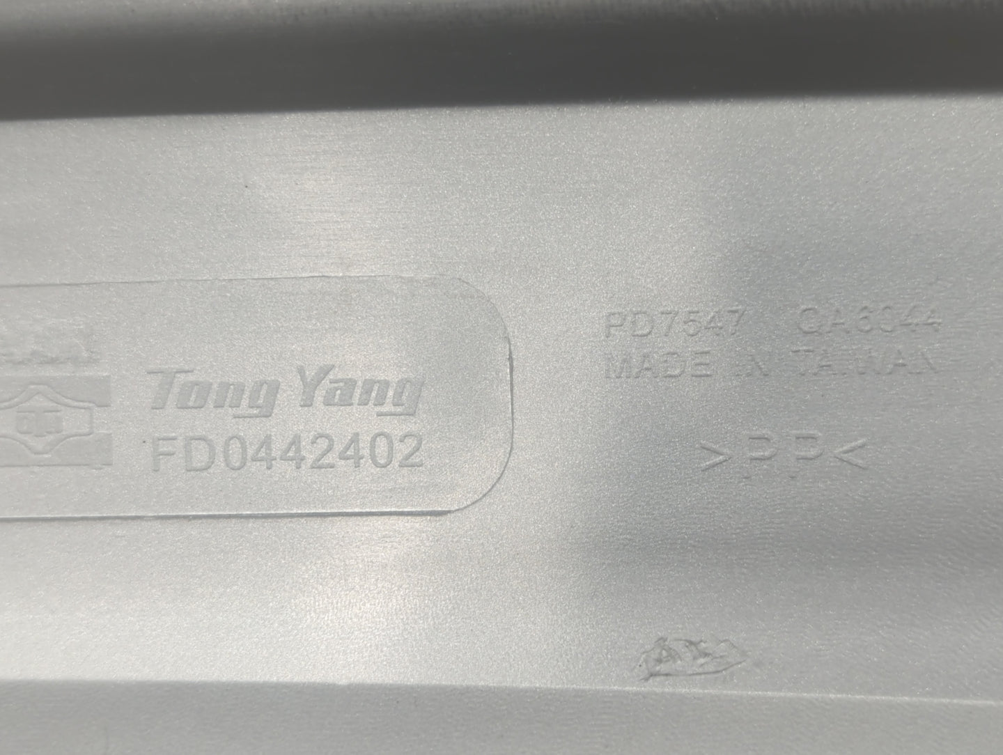 2013-2016 Ford Escape Rear Bumper Assembly Oem - Oemusedautoparts1.com