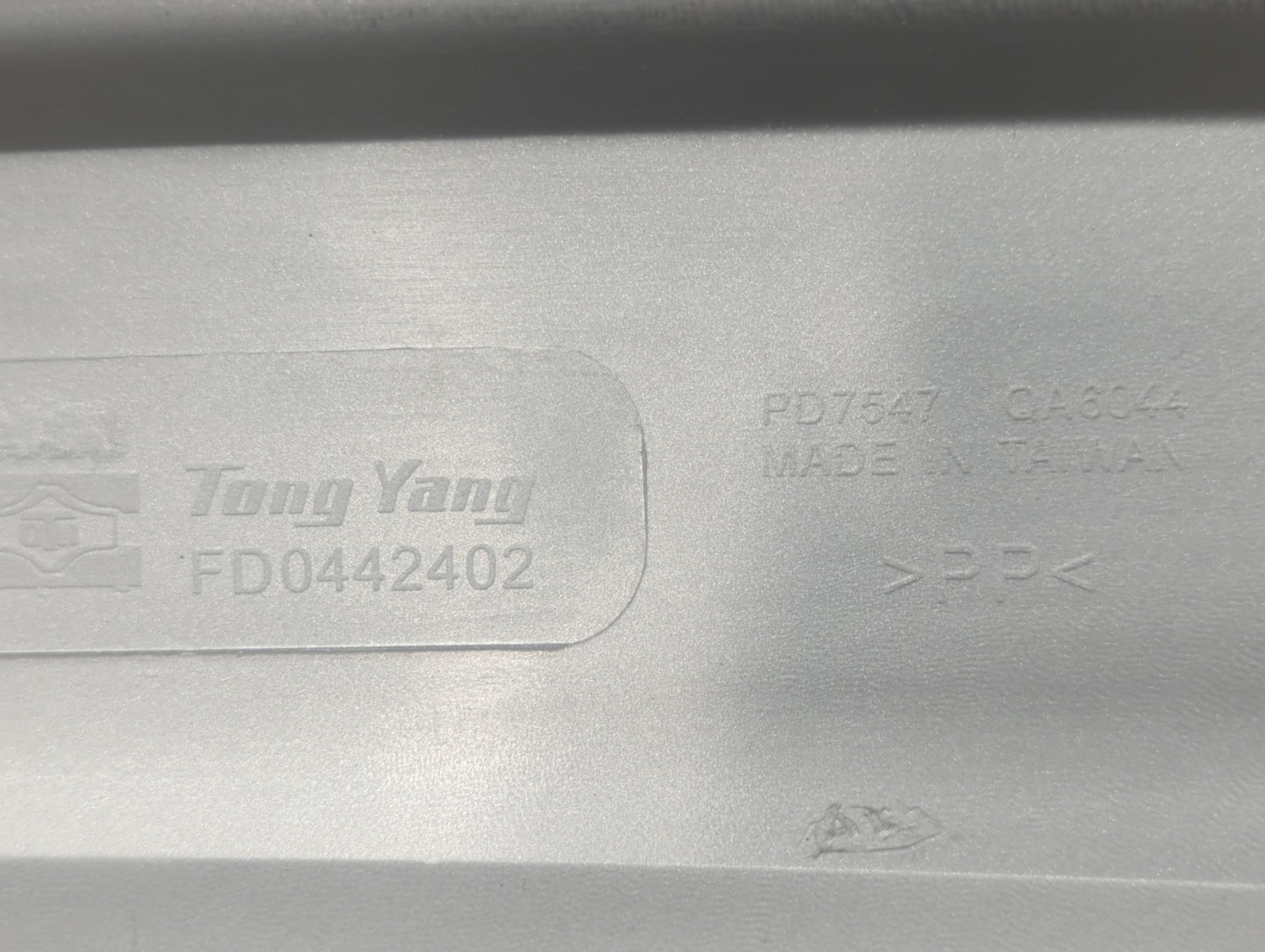 2013-2016 Ford Escape Rear Bumper Assembly Oem - Oemusedautoparts1.com