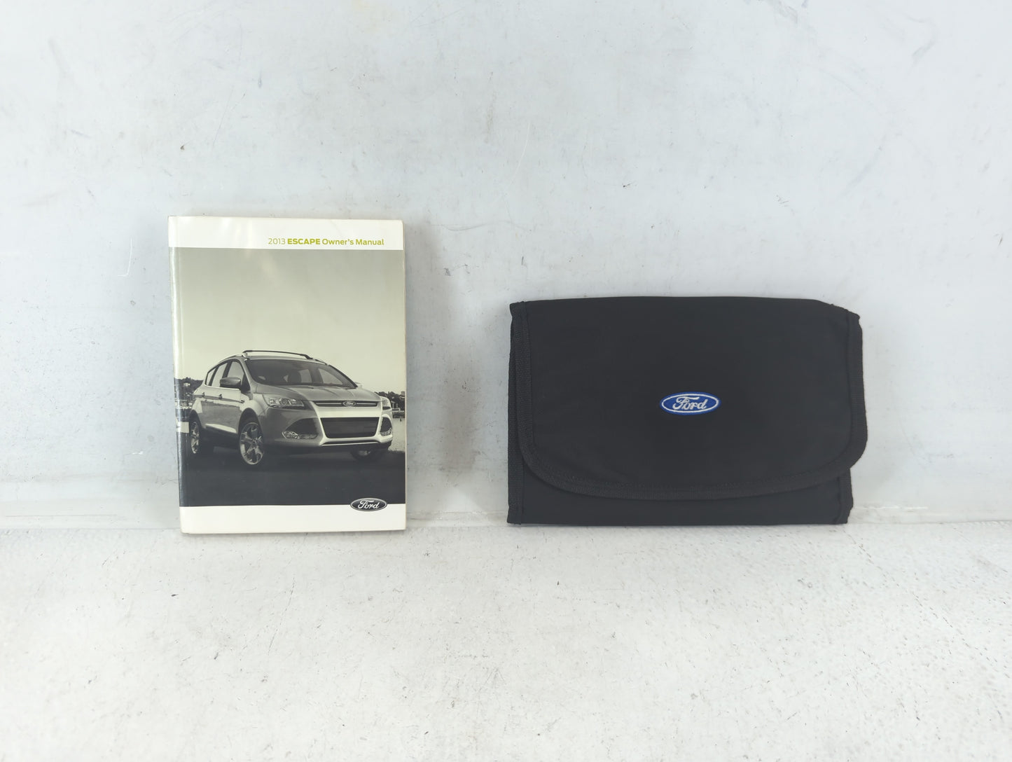 2013 Ford Escape Owners Manual Book Guide P/N:DJ5J19A321 AA OEM Used Auto Parts - Oemusedautoparts1.com