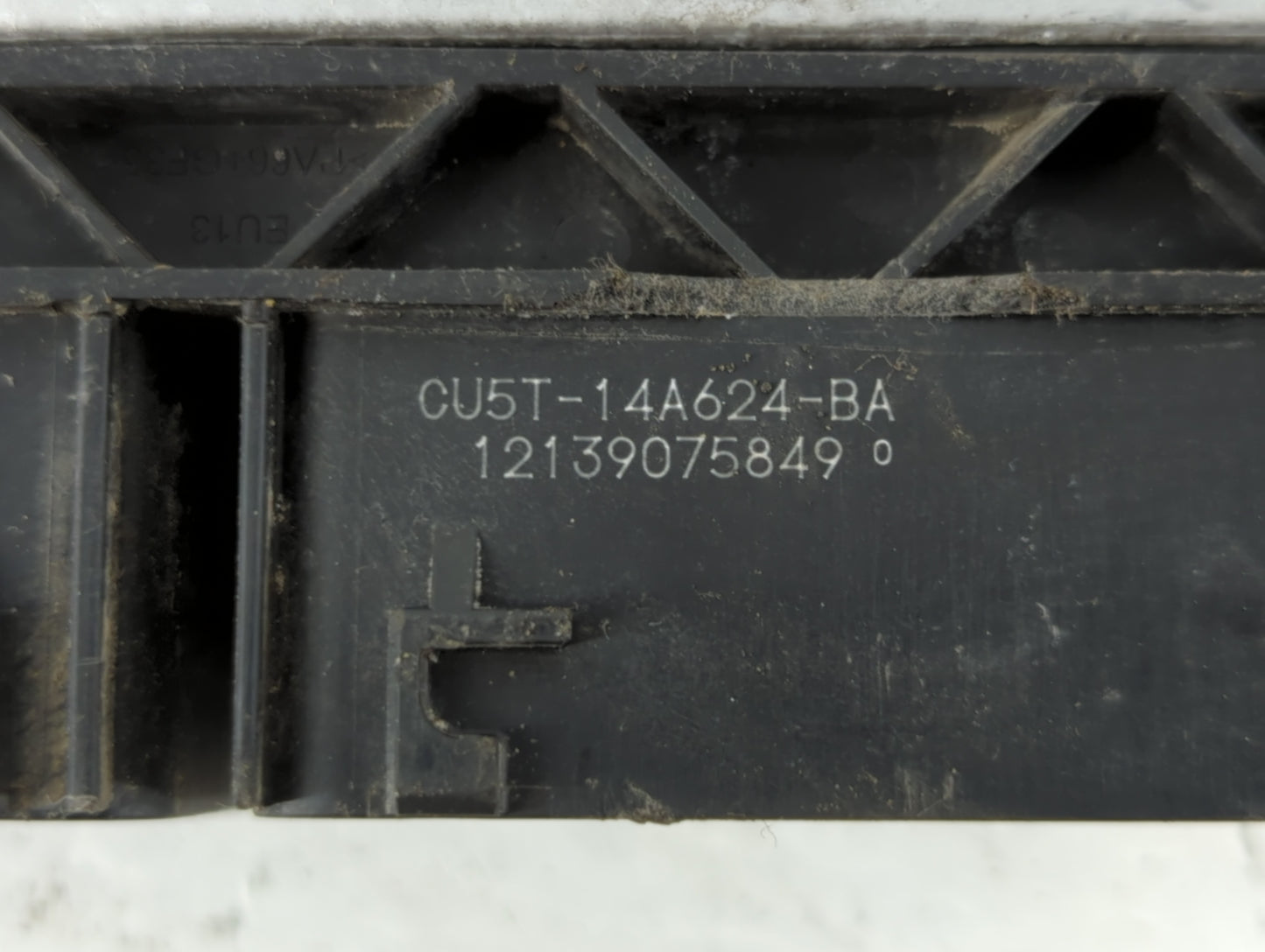 2013-2016 Ford Escape PCM Engine Control Computer ECU ECM PCU OEM P/N:CU5T-14A624-BA CV6A-12B684-CA Fits Fits 2013 2014 2015