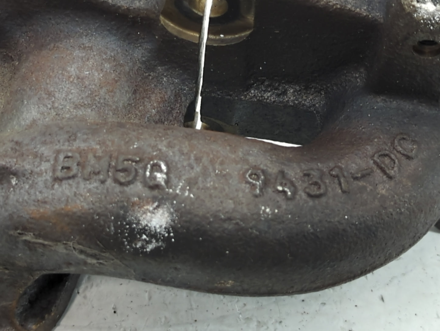 2013-2016 Ford Escape Turbocharger Exhaust Manifold With Turbo Charger - Oemusedautoparts1.com