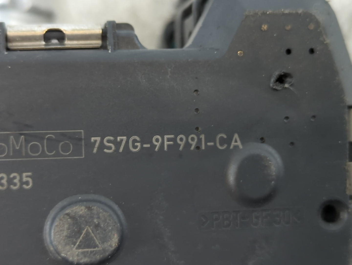 2013-2016 Ford Escape Throttle Body P/N:7S7G-9F991-CA Fits Fits 2013 2014 2015 2016 2017 2018 2019 OEM Used Auto Parts - Oem